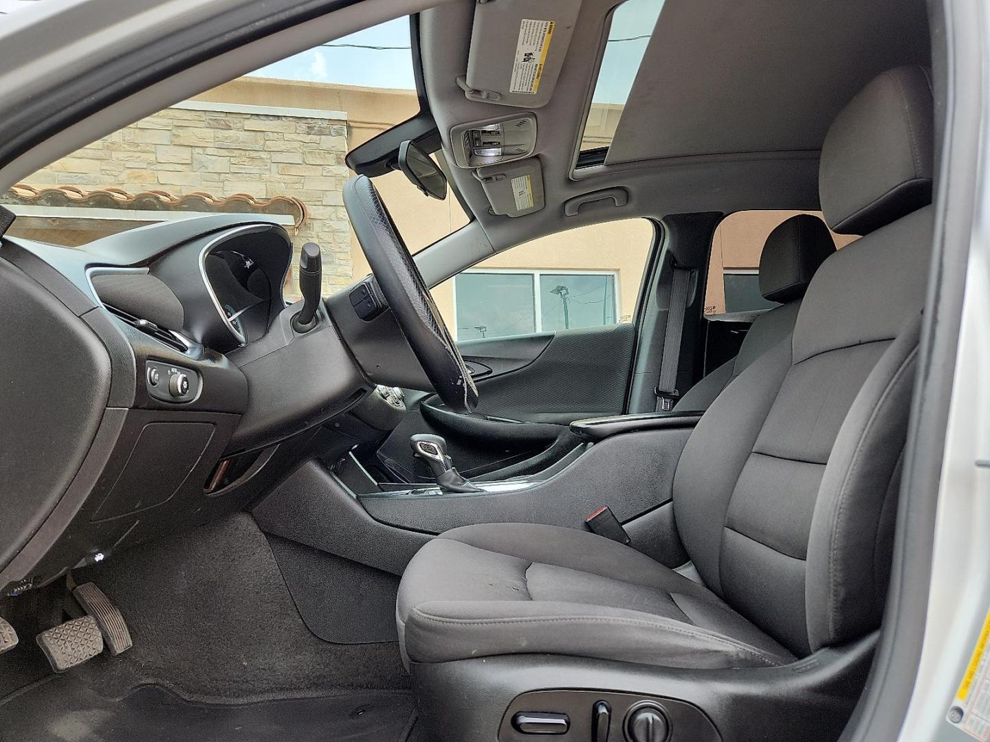 2021 SILVER /Dark Atmosphere/Medium Ash Gray - H1H Chevrolet Malibu FWD LT (1G1ZD5ST5MF) with an ECOTEC 1.5L I-4 gasoline direct injection, DOHC, VVT variable valve control, intercooled turbo, regular unleaded, engine with 160HP engine, located at 4110 Avenue Q, Lubbock, 79412, 33.556553, -101.855820 - 05/27/2026 KEY IN ENVELOPE GOD - Photo#7