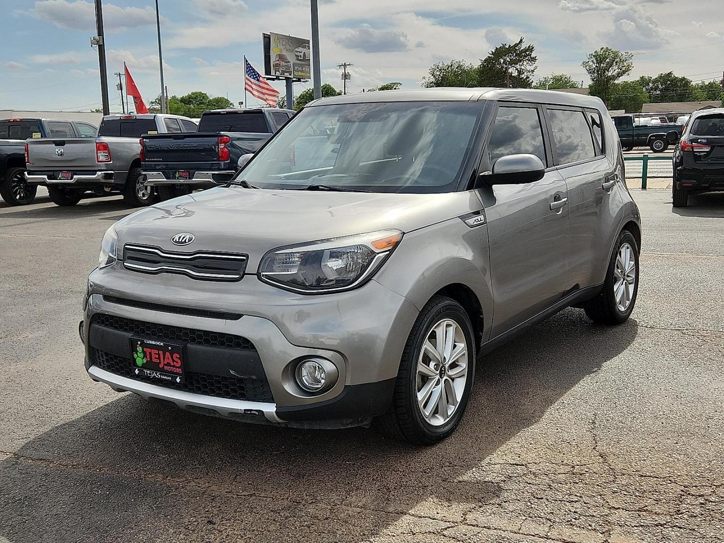 2018 GRAY /Black - EQ Kia Soul + (KNDJP3A58J7) with an 2L I-4 gasoline direct injection, DOHC, D-CVVT variable valve control, regular unleaded, engine with 161HP engine, located at 4110 Avenue Q, Lubbock, 79412, 33.556553, -101.855820 - 05/28/2026 KEY IN ENVELOPE GOD - Photo#1