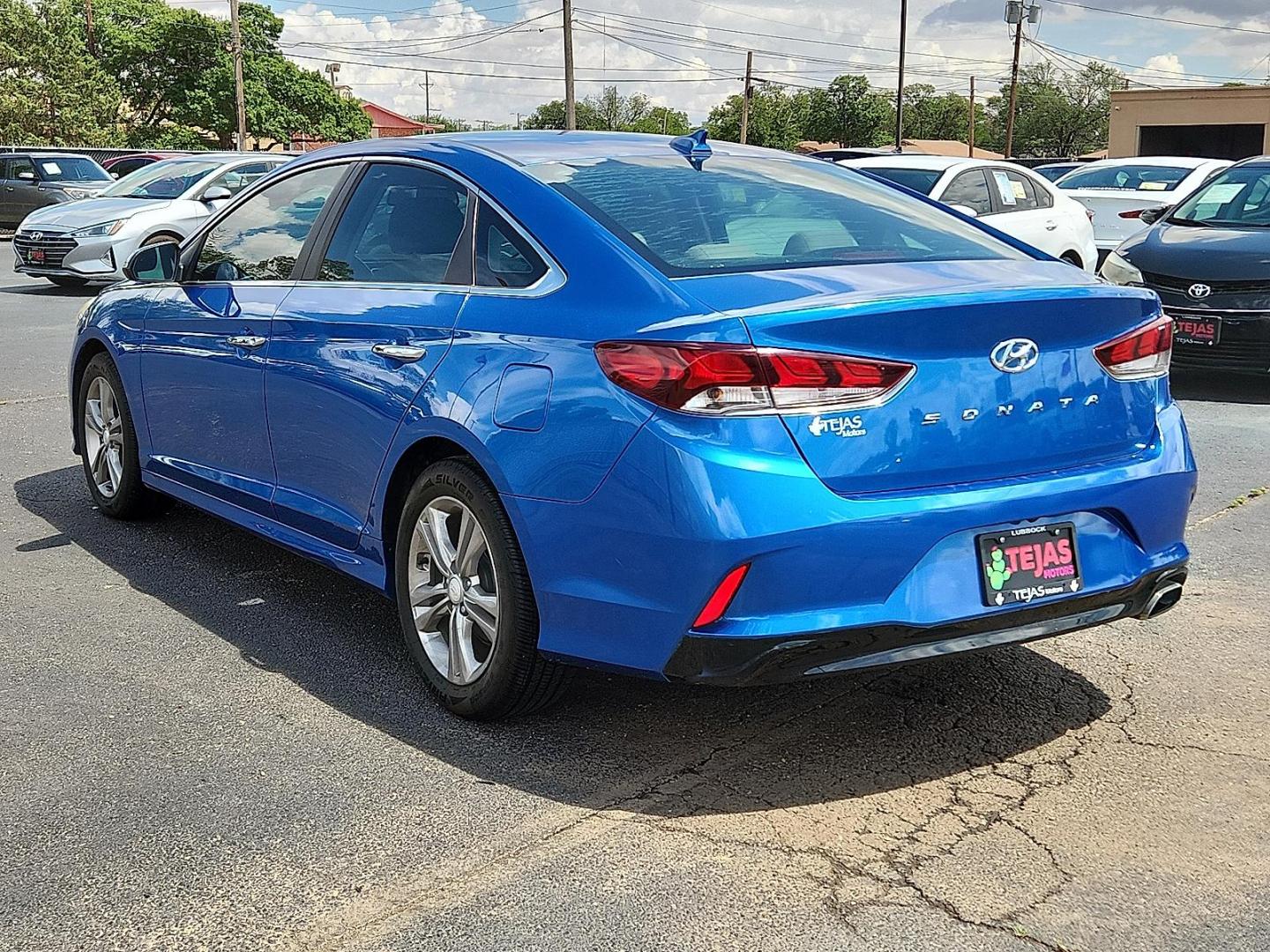 2019 BLUE /Gray - GG Hyundai Sonata SEL (5NPE34AF9KH) with an 2.4L I-4 gasoline direct injection, DOHC, D-CVVT variable valve control, regular unleaded, engine with 185HP engine, located at 4110 Avenue Q, Lubbock, 79412, 33.556553, -101.855820 - Photo#2