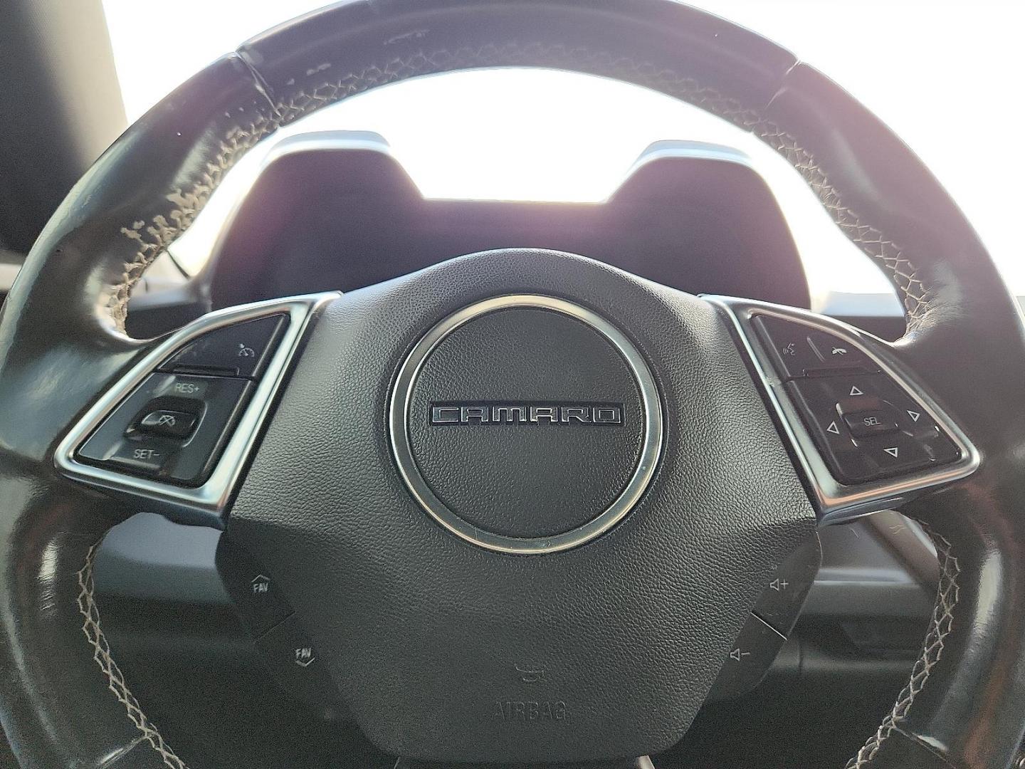 2018 GRAY /Jet Black - H1T Chevrolet Camaro 1LT (1G1FB1RS0J0) with an 3.6L V-6 gasoline direct injection, DOHC, VVT variable valve control, regular unleaded, engine with cylinder deactivation and 335HP engine, located at 4110 Avenue Q, Lubbock, 79412, 33.556553, -101.855820 - 06/03/2026 KEY IN ENVELOPE GOD - Photo#10