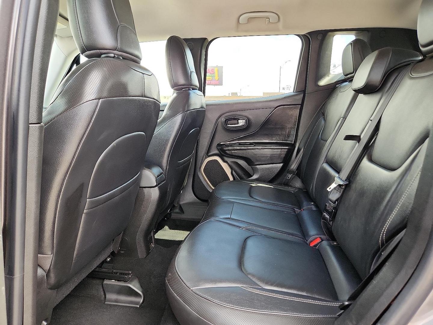 2016 GRAY /Black - X9 Jeep Renegade Limited (ZACCJADT5GP) with an Tigershark MultiAir 2.4L I-4 variable valve control, regular unleaded, engine with 180HP engine, located at 4110 Avenue Q, Lubbock, 79412, 33.556553, -101.855820 - 06/03/2026 KEY IN ENVELOPE GOD - Photo#5
