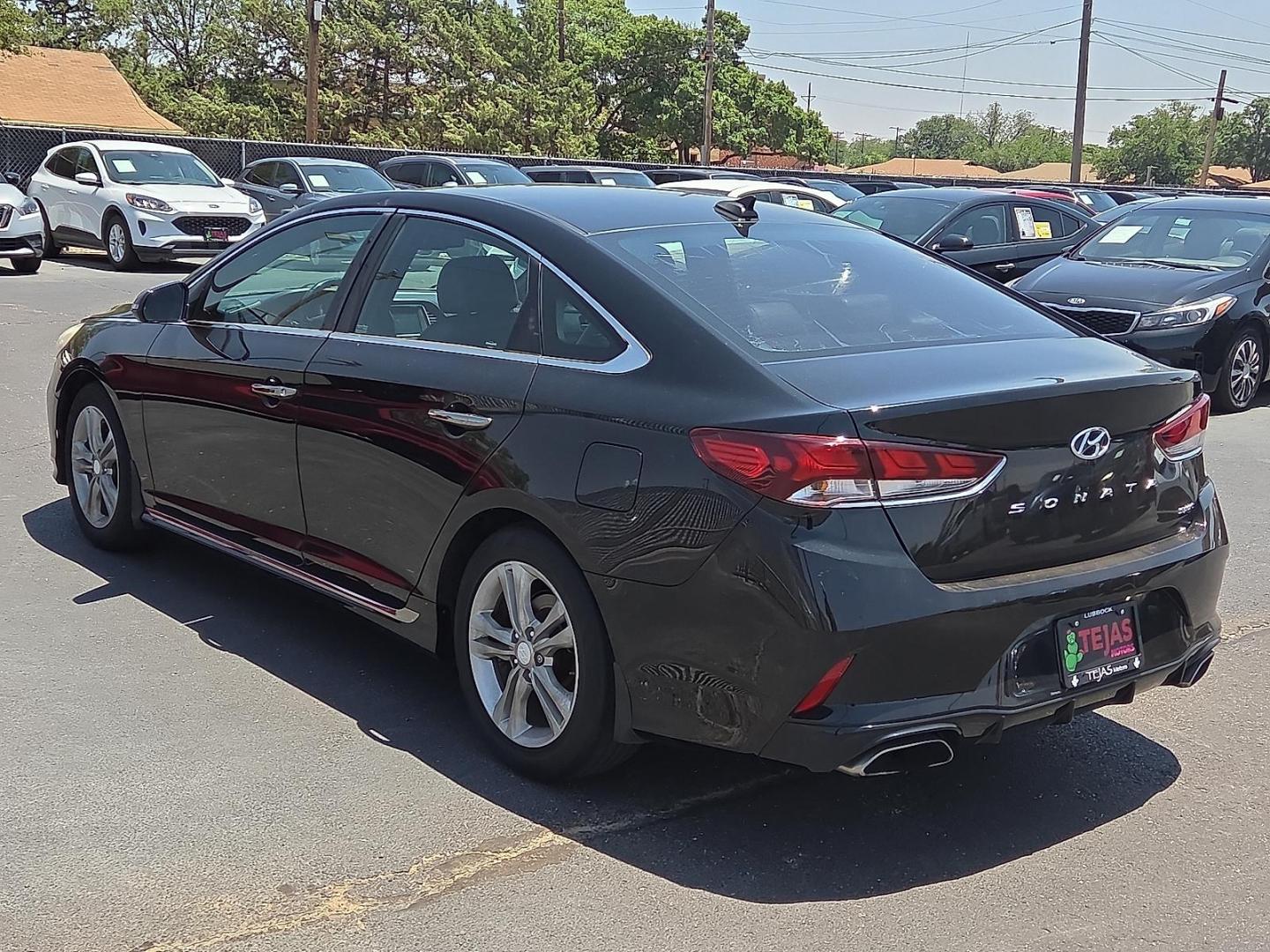 2018 Phantom Black - S3 /Black - CT Hyundai Sonata Sport (5NPE34AF4JH) with an 2.4L I-4 gasoline direct injection, DOHC, D-CVVT variable valve control, regular unleaded, engine with 185HP engine, located at 4110 Avenue Q, Lubbock, 79412, 33.556553, -101.855820 - 06/10/2026 KEY IN ENVELOPE GOD - Photo#3