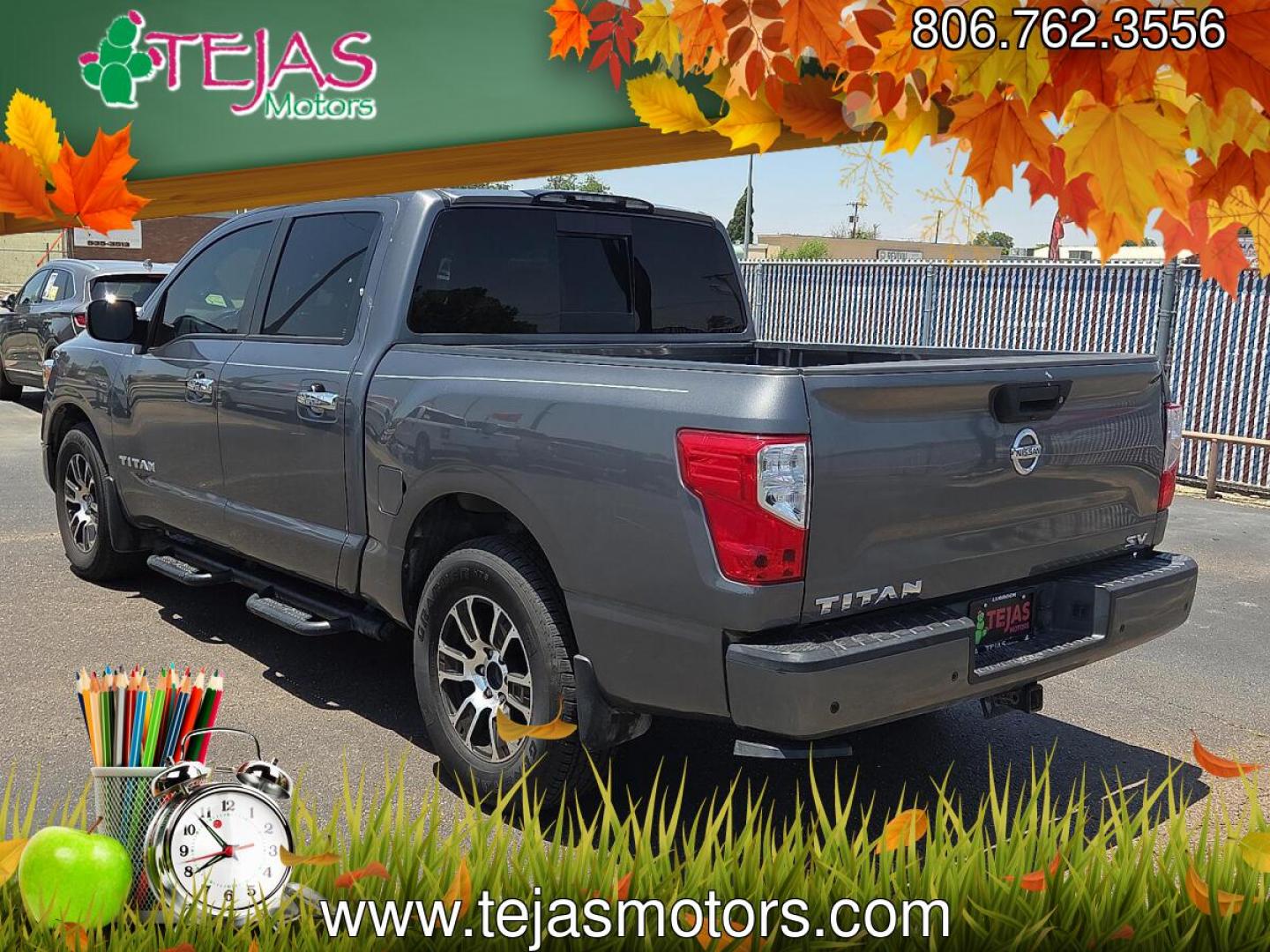 2021 Gun Metallic - KAD /Black - G Nissan TITAN Crew Cab SV 4x2 (1N6AA1EFXMN) with an Endurance 5.6L V-8 gasoline direct injection, DOHC, variable valve control, premium unleaded, engine with 400HP engine, located at 4110 Avenue Q, Lubbock, 79412, 33.556553, -101.855820 - 06/06/2026 KEY IN ENVELOPE GOD- Photo#3