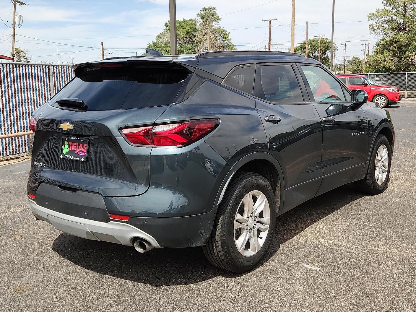 2019 GRAY /Jet Black - H0U Chevrolet Blazer (3GNKBCRS3KS) with an 3.6L V-6 gasoline direct injection, DOHC, VVT variable valve control, regular unleaded, engine with cylinder deactivation and 308HP engine, located at 4110 Avenue Q, Lubbock, 79412, 33.556553, -101.855820 - 06/10/2026 KEY IN ENVELOPE GOD - Photo#3