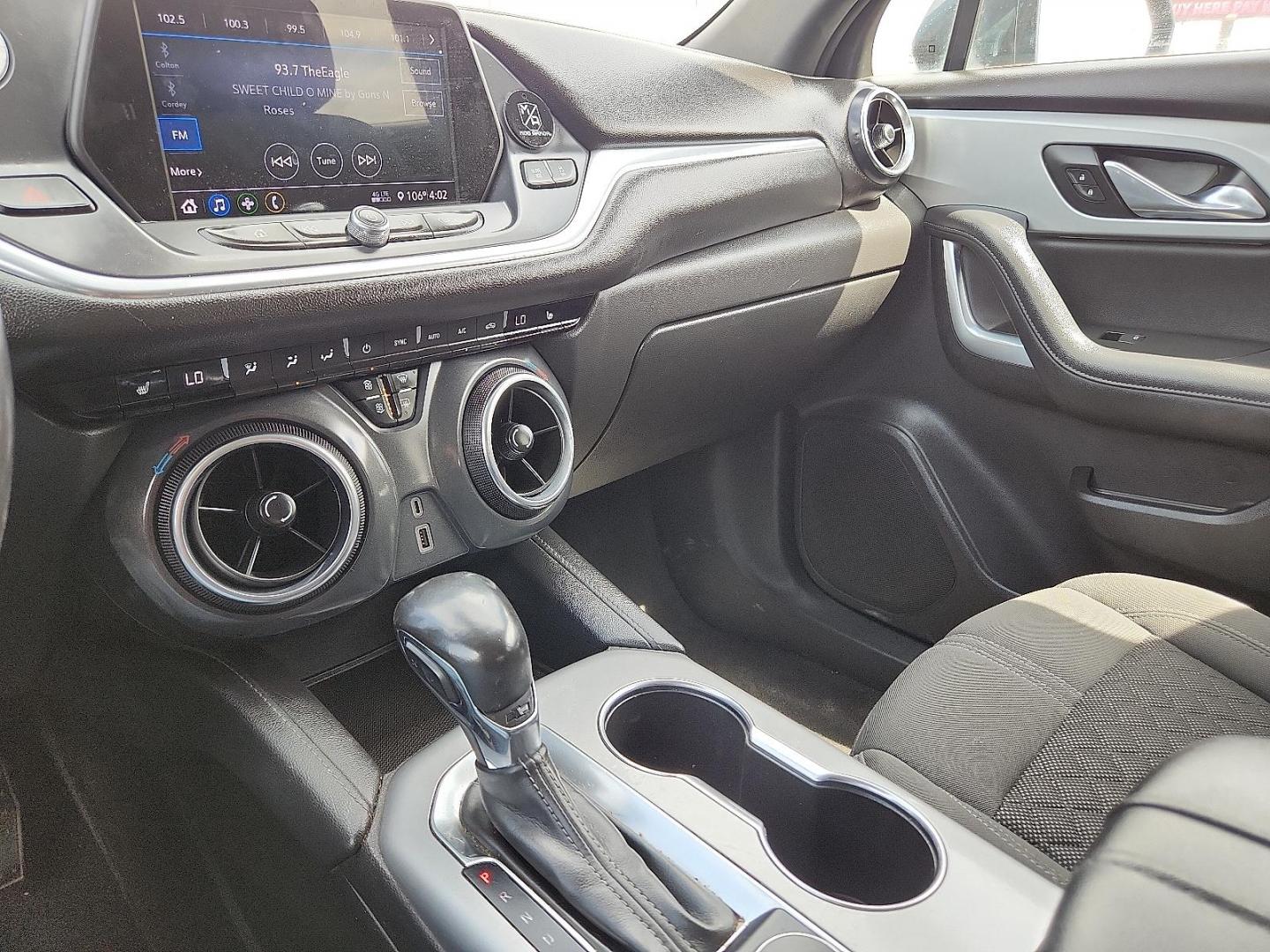 2019 GRAY /Jet Black - H0U Chevrolet Blazer (3GNKBCRS3KS) with an 3.6L V-6 gasoline direct injection, DOHC, VVT variable valve control, regular unleaded, engine with cylinder deactivation and 308HP engine, located at 4110 Avenue Q, Lubbock, 79412, 33.556553, -101.855820 - 06/10/2026 KEY IN ENVELOPE GOD - Photo#11