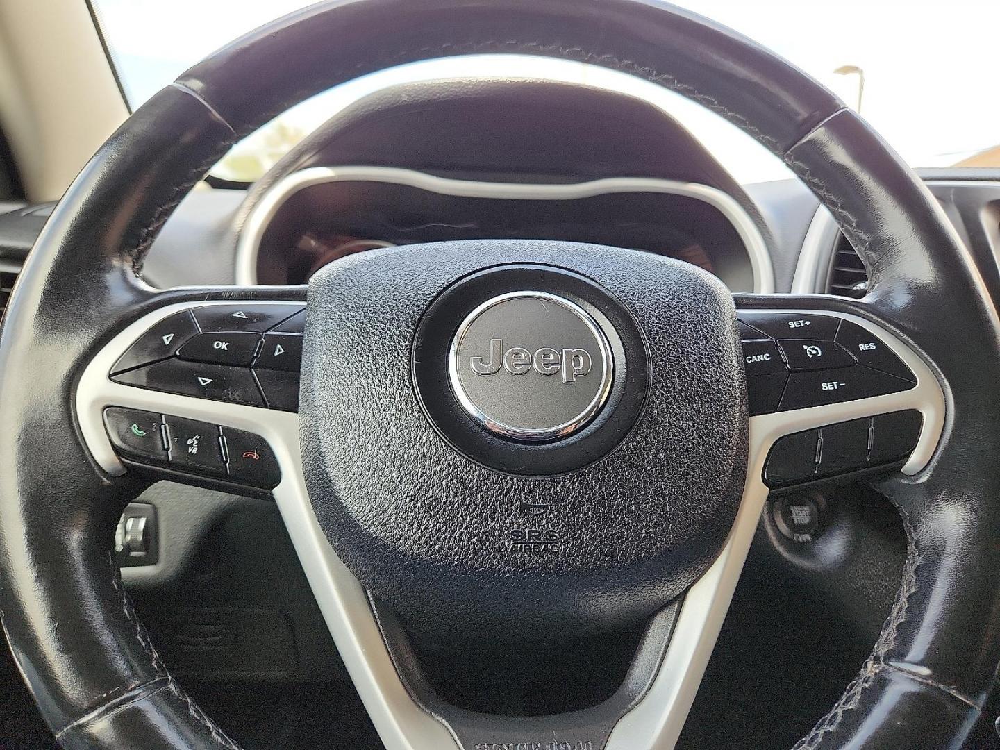 2018 SILVER /Black - X9 Jeep Cherokee Latitude Plus FWD (1C4PJLLB3JD) with an Tigershark MultiAir 2.4L I-4 variable valve control, regular unleaded, engine with 184HP engine, located at 4110 Avenue Q, Lubbock, 79412, 33.556553, -101.855820 - 03/10/2026 KEY IN ENVELOPE GOD - Photo#10