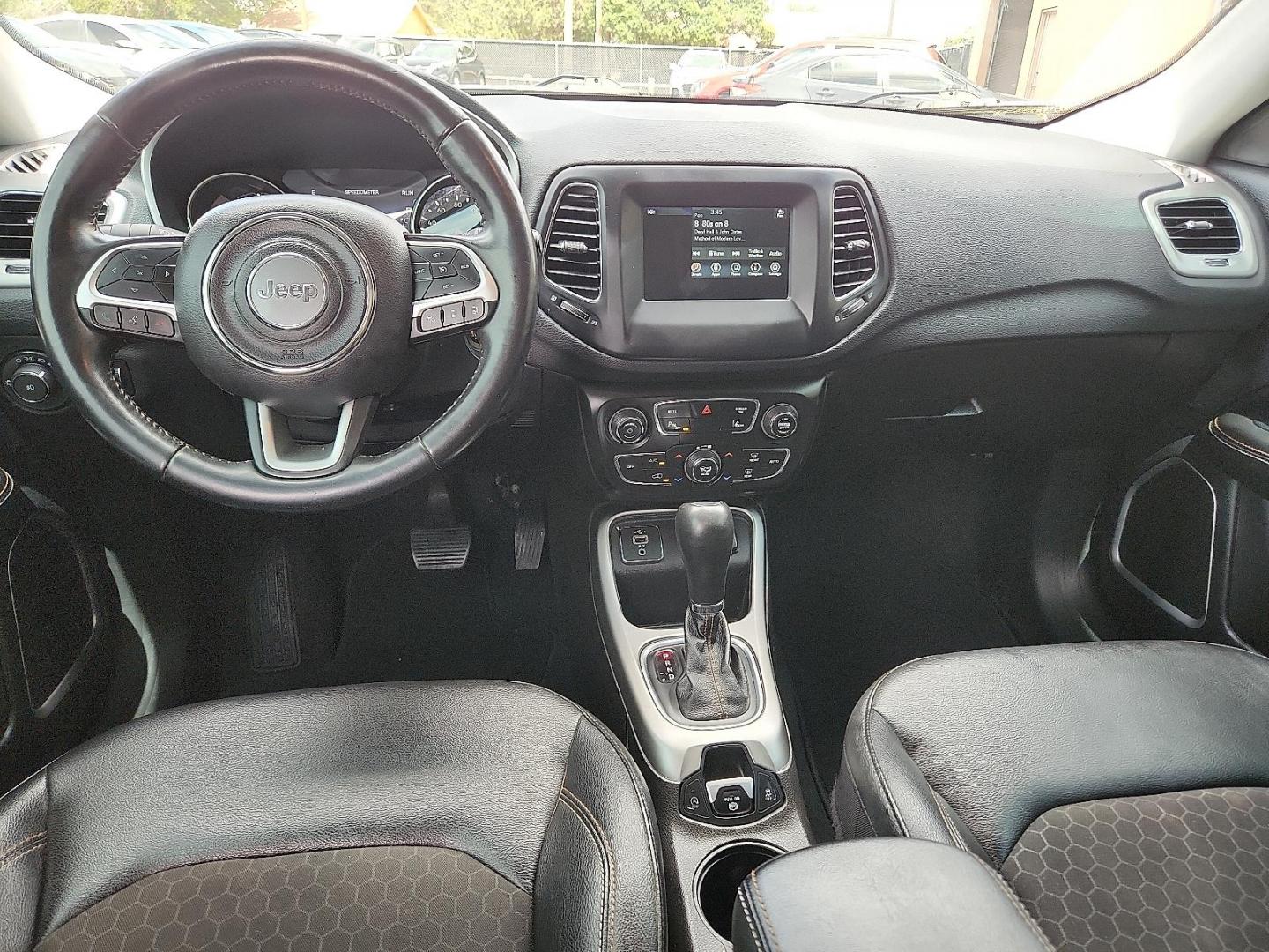 2020 BLACK /Black - X9 Jeep Compass Sun and Safety FWD (3C4NJCBB4LT) with an 2.4L I-4 variable valve control, regular unleaded, engine with 180HP engine, located at 4110 Avenue Q, Lubbock, 79412, 33.556553, -101.855820 - 06/10/2026 KEY IN ENVELOPE GOD - Photo#7