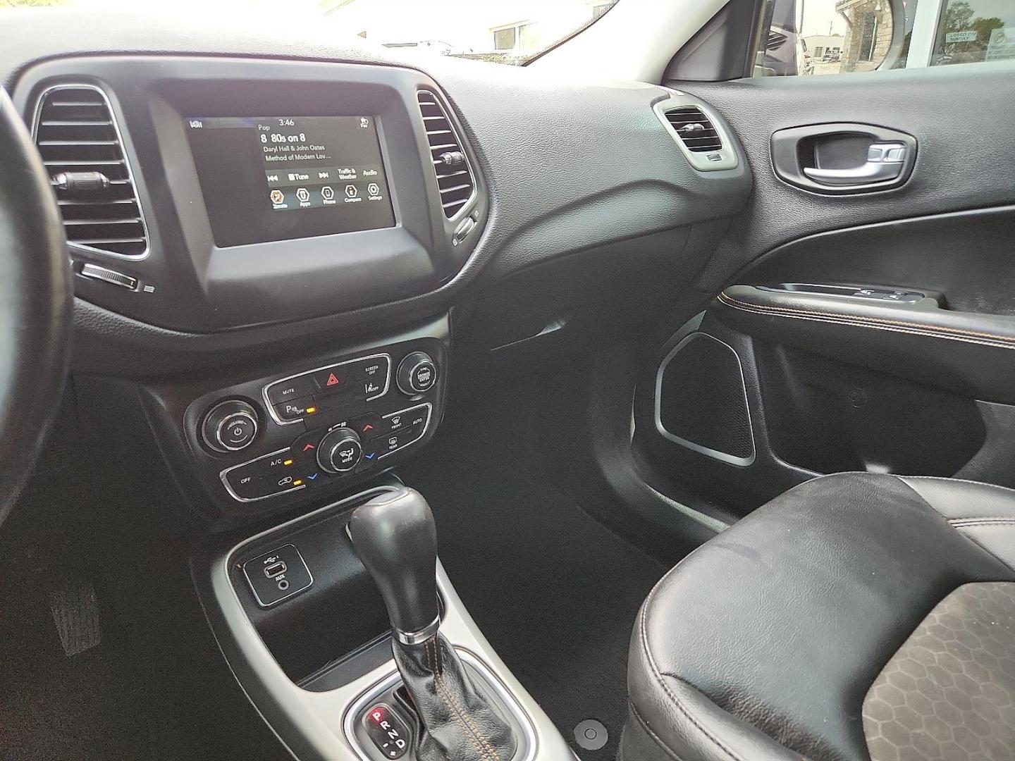 2020 BLACK /Black - X9 Jeep Compass Sun and Safety FWD (3C4NJCBB4LT) with an 2.4L I-4 variable valve control, regular unleaded, engine with 180HP engine, located at 4110 Avenue Q, Lubbock, 79412, 33.556553, -101.855820 - 06/10/2026 KEY IN ENVELOPE GOD - Photo#11
