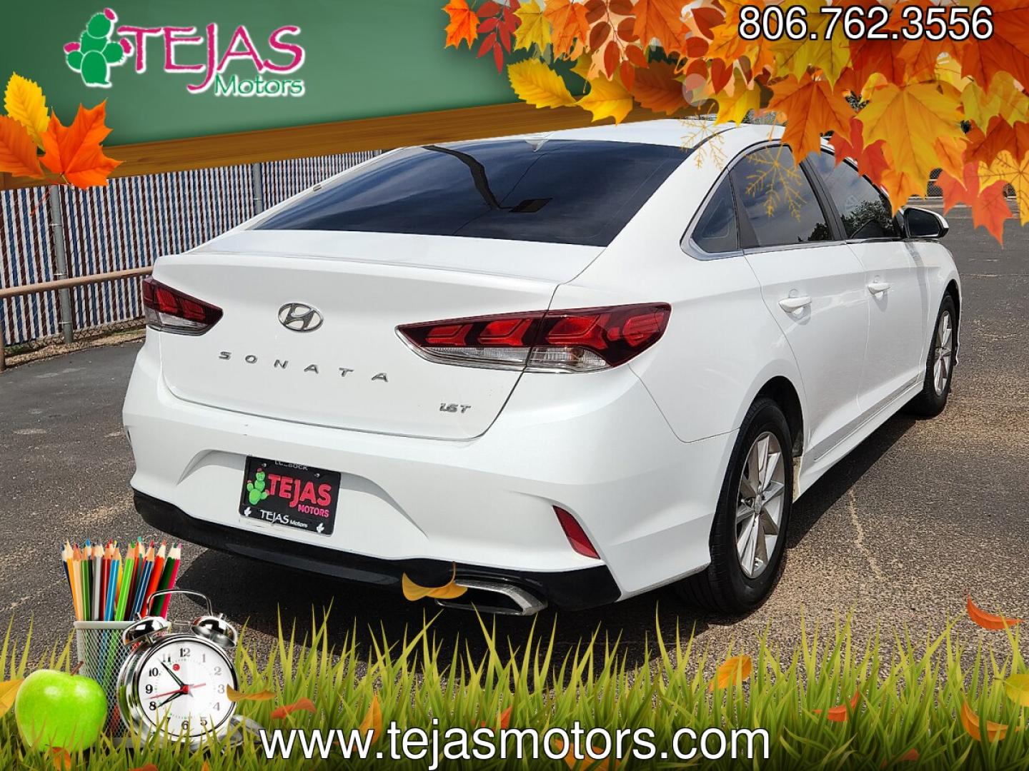 2018 WHITE /Beige - BB Hyundai Sonata ECO (5NPE24AA2JH) with an 1.6L I-4 gasoline direct injection, DOHC, variable valve control, intercooled turbo, regular unleaded, engine with 178HP engine, located at 4110 Avenue Q, Lubbock, 79412, 33.556553, -101.855820- Photo#3