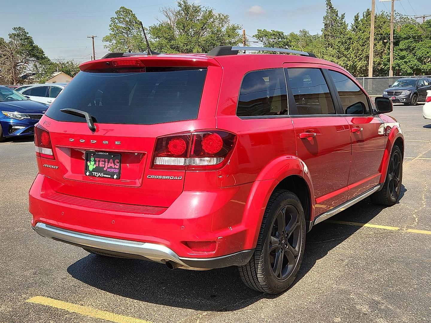 2020 Redline 2 Coat Pearl - PRM /Black - X9 Dodge Journey Crossroad (3C4PDCGB4LT) with an Tigershark MultiAir 2.4L I-4 DOHC, VVT variable valve control, regular unleaded, engine with 173HP engine, located at 4110 Avenue Q, Lubbock, 79412, 33.556553, -101.855820 - 06/19/2026 KEY IN ENVELOPE GOD - Photo#3