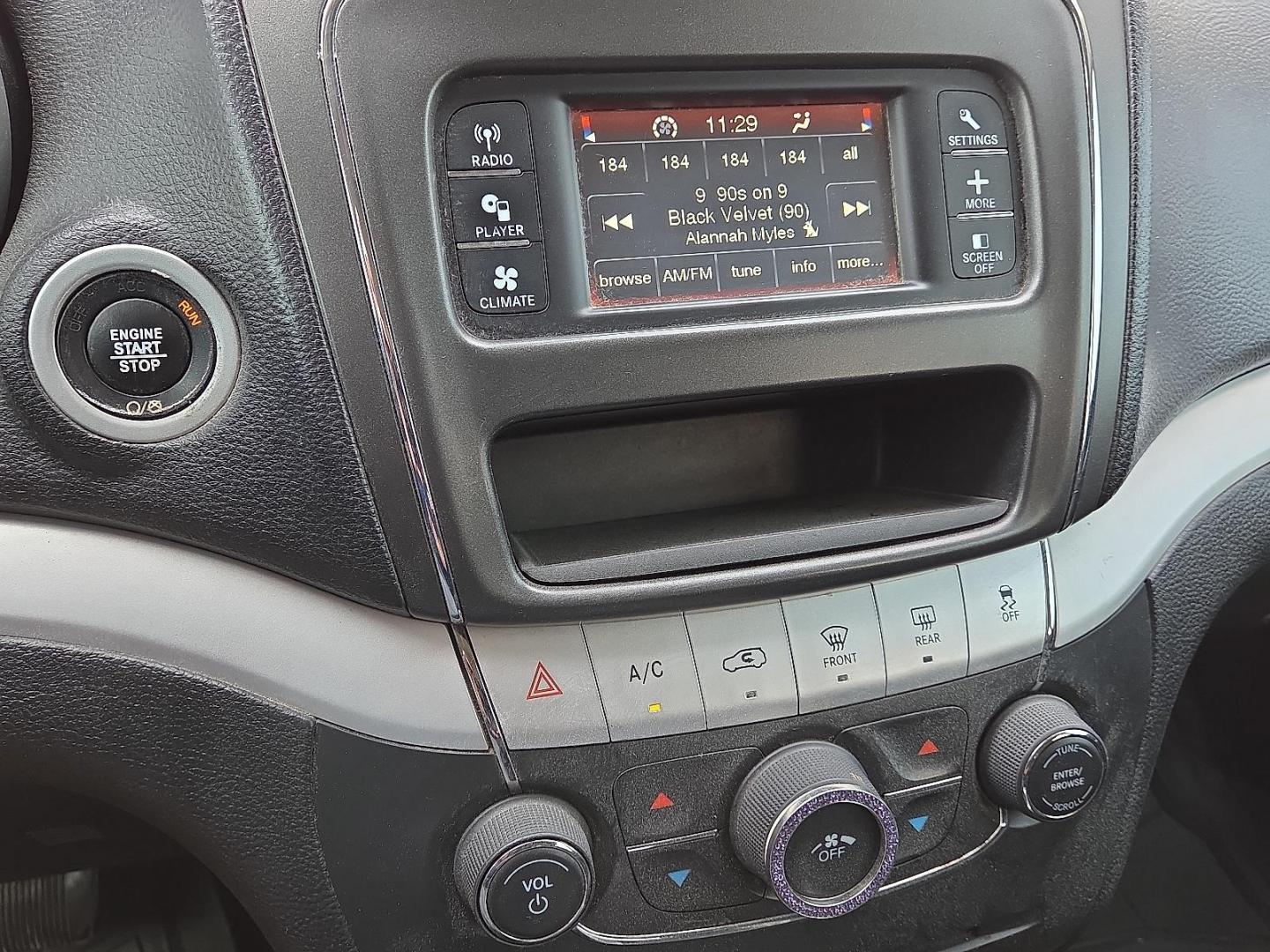 2020 Vice White - PW3 /Black - X9 Dodge Journey SE Value (3C4PDCAB3LT) with an Tigershark MultiAir 2.4L I-4 DOHC, VVT variable valve control, regular unleaded, engine with 173HP engine, located at 4110 Avenue Q, Lubbock, 79412, 33.556553, -101.855820 - 06/20/2026 KEY IN ENVELOPE GOD - Photo#11