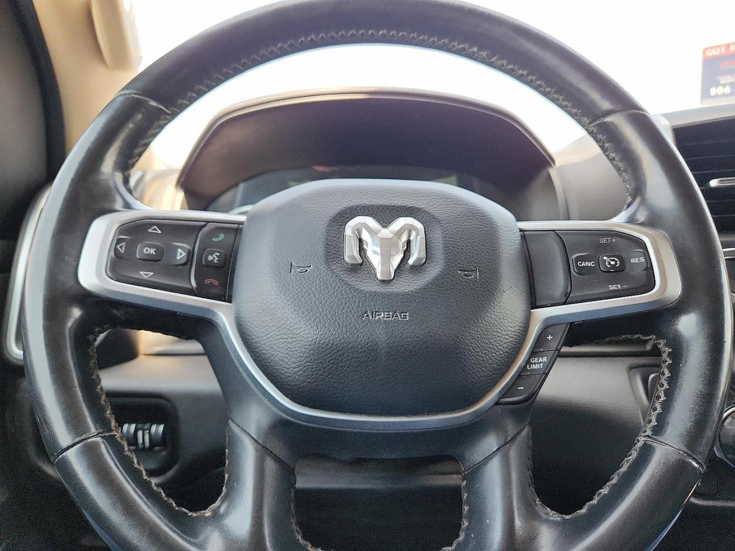 2019 WHITE /Diesel Gray/Black - X8 Ram 1500 Big Horn/Lone Star Crew Cab 4x2 5'7" Box (1C6RREFG4KN) with an 3.6L V-6 DOHC, variable valve control, regular unleaded, engine with 305HP engine, located at 4110 Avenue Q, Lubbock, 79412, 33.556553, -101.855820- Photo#10