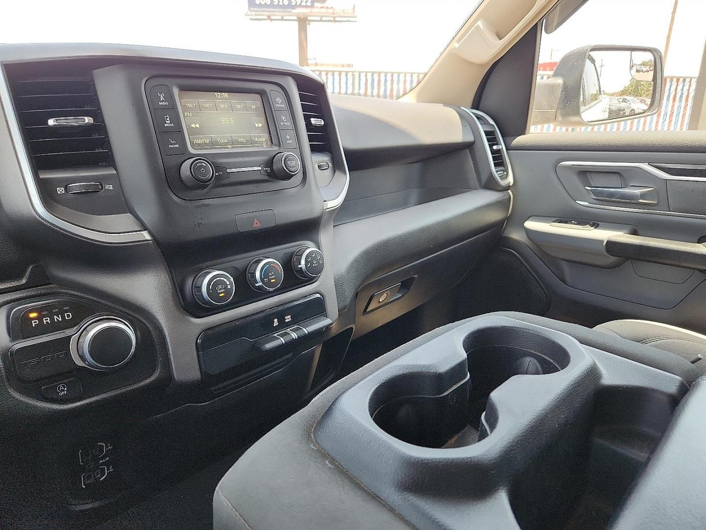 2019 WHITE /Diesel Gray/Black - X8 Ram 1500 Big Horn/Lone Star Crew Cab 4x2 5'7" Box (1C6RREFG4KN) with an 3.6L V-6 DOHC, variable valve control, regular unleaded, engine with 305HP engine, located at 4110 Avenue Q, Lubbock, 79412, 33.556553, -101.855820- Photo#11