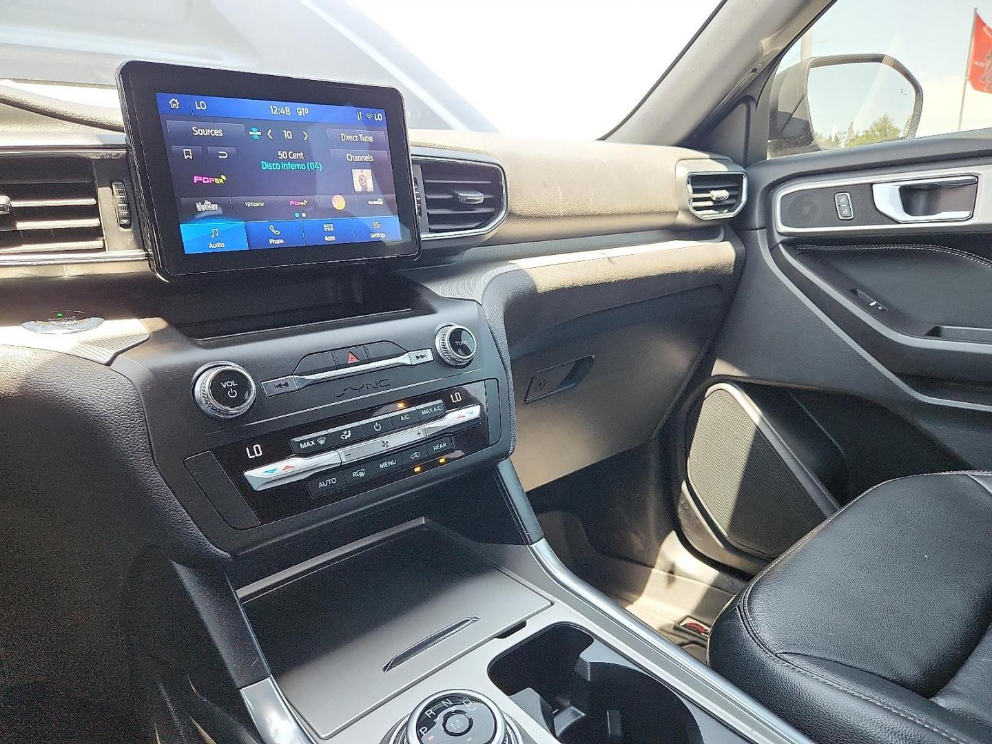 2020 BLACK /Ebony - S6 Ford Explorer XLT (1FMSK7DH2LG) with an EcoBoost 2.3L I-4 gasoline direct injection, DOHC, variable valve control, intercooled turbo, premium unleaded, engine with 300HP engine, located at 4110 Avenue Q, Lubbock, 79412, 33.556553, -101.855820 - Photo#11