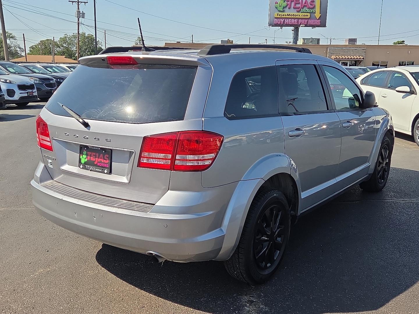2020 Billet Clearcoat - PSC /Black - X9 Dodge Journey SE Value (3C4PDCAB5LT) with an Tigershark MultiAir 2.4L I-4 DOHC, VVT variable valve control, regular unleaded, engine with 173HP engine, located at 4110 Avenue Q, Lubbock, 79412, 33.556553, -101.855820 - 07/07/2026 KEY IN ENVELOPE GO- Photo#3