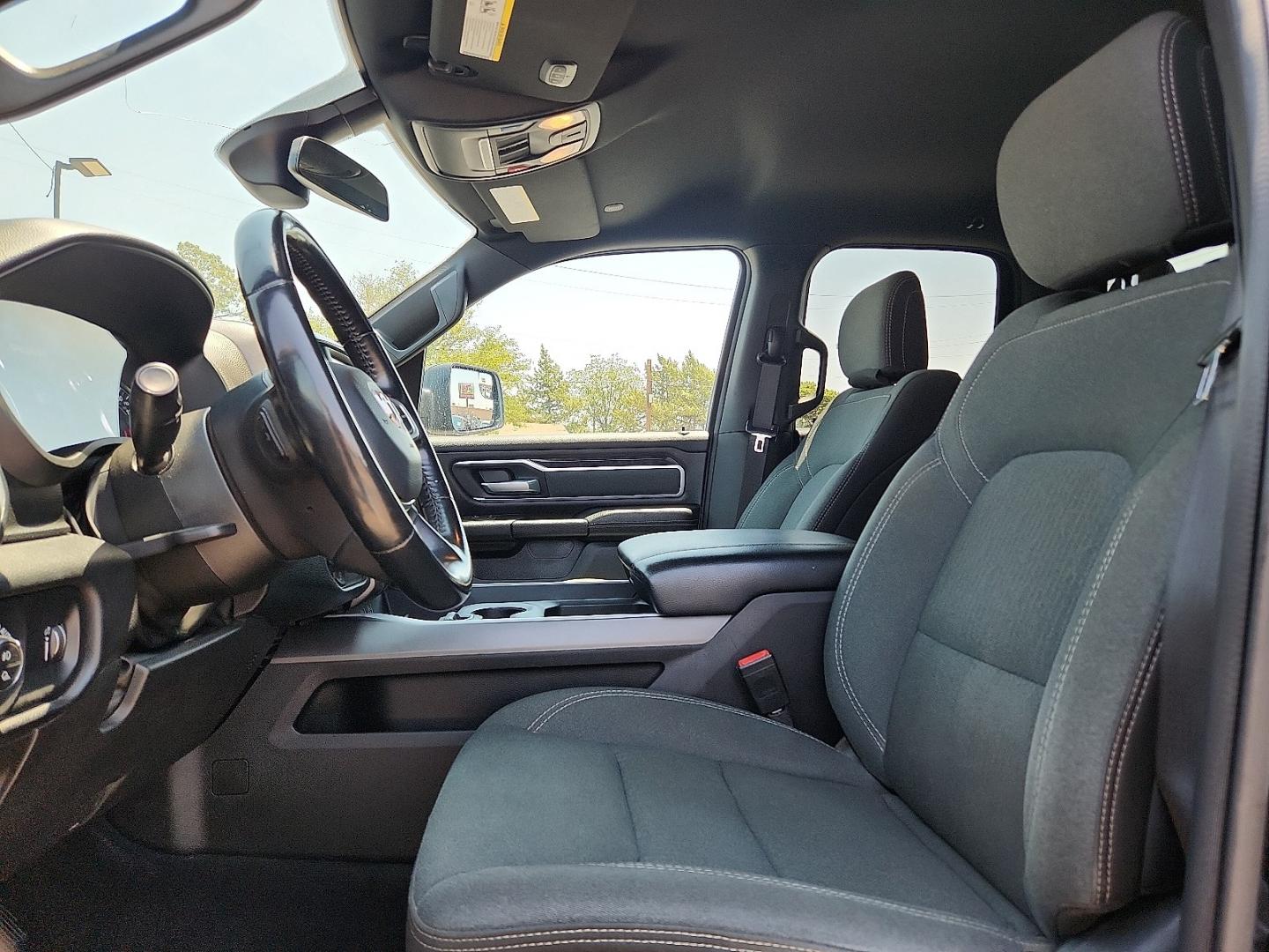 2022 BLACK /Black - X9 Ram 1500 Big Horn Quad Cab 4x4 6'4" Box (1C6RRFBG2NN) with an 3.6L V-6 DOHC, variable valve control, regular unleaded, engine with 305HP engine, located at 4110 Avenue Q, Lubbock, 79412, 33.556553, -101.855820- Photo#7