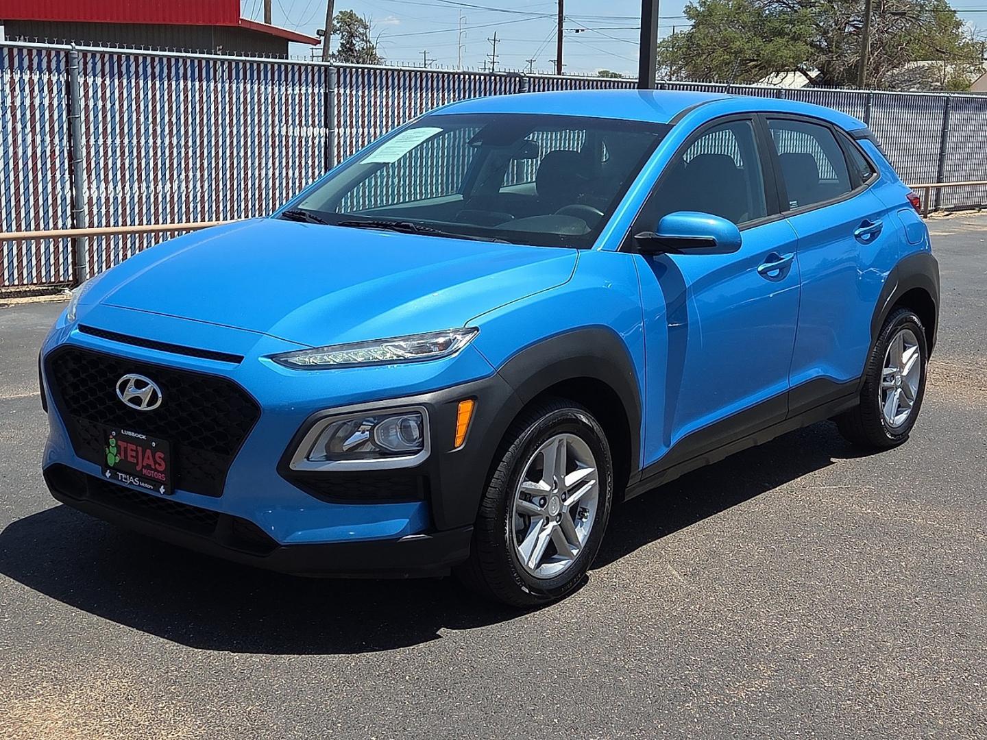 2020 Surf Blue - Z3U /Gray/Black - LGY Hyundai Kona SE (KM8K1CAA2LU) with an Nu 2L I-4 DOHC, D-CVVT variable valve control, regular unleaded, engine with 147HP engine, located at 4110 Avenue Q, Lubbock, 79412, 33.556553, -101.855820 - 07/18/2026 KEY IN ENVELOPE GOD- Photo#4