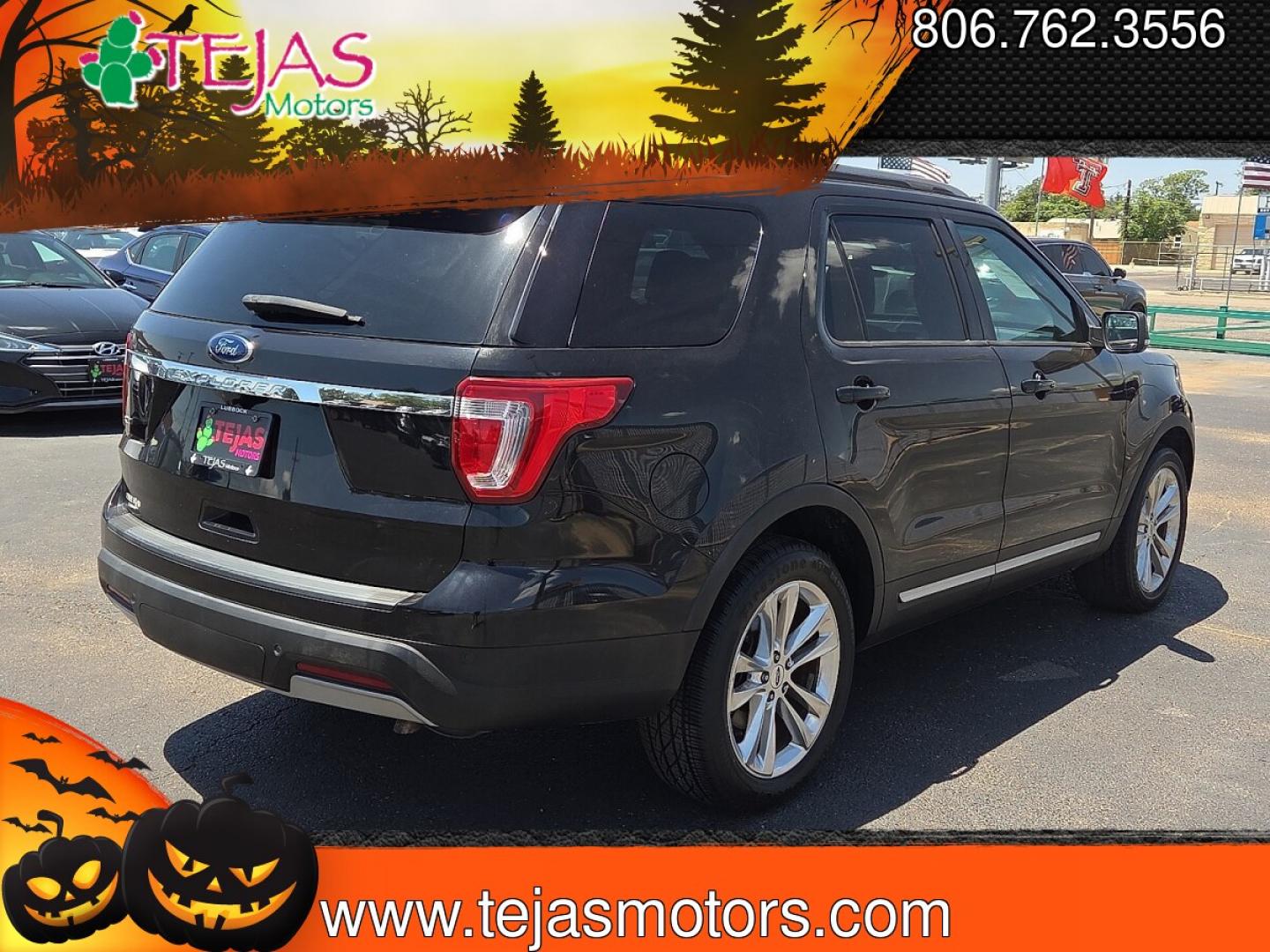 2019 Agate Black Metallic - UM /Medium Stone/Medium Light Stone - 8L Ford Explorer XLT (1FM5K7D82KG) with an 3.5L Ti-VCT V6 Flex Fuel Engine engine, located at 4110 Avenue Q, Lubbock, 79412, 33.556553, -101.855820 - 07/18/2026 KEY IN ENVELOPE GOD- Photo#2