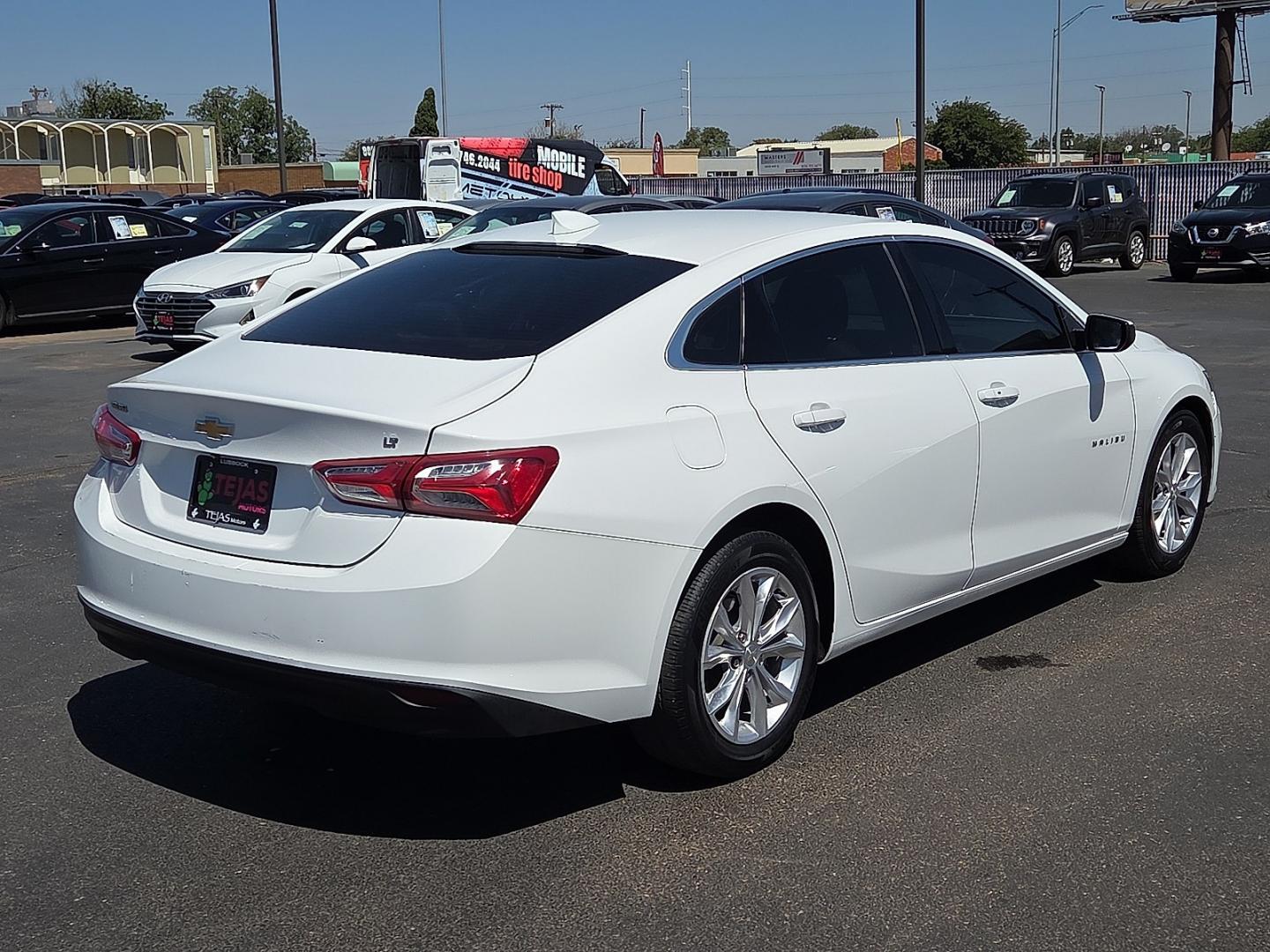 2022 Summit White - GAZ /Dark Atmosphere/Medium Ash Gray - H1H Chevrolet Malibu FWD LT (1G1ZD5ST6NF) with an ECOTEC 1.5L I-4 gasoline direct injection, DOHC, VVT variable valve control, intercooled turbo, regular unleaded, engine with 160HP engine, located at 4110 Avenue Q, Lubbock, 79412, 33.556553, -101.855820 - 07/29/2026 KEY IN ENVELOPE GOD- Photo#2