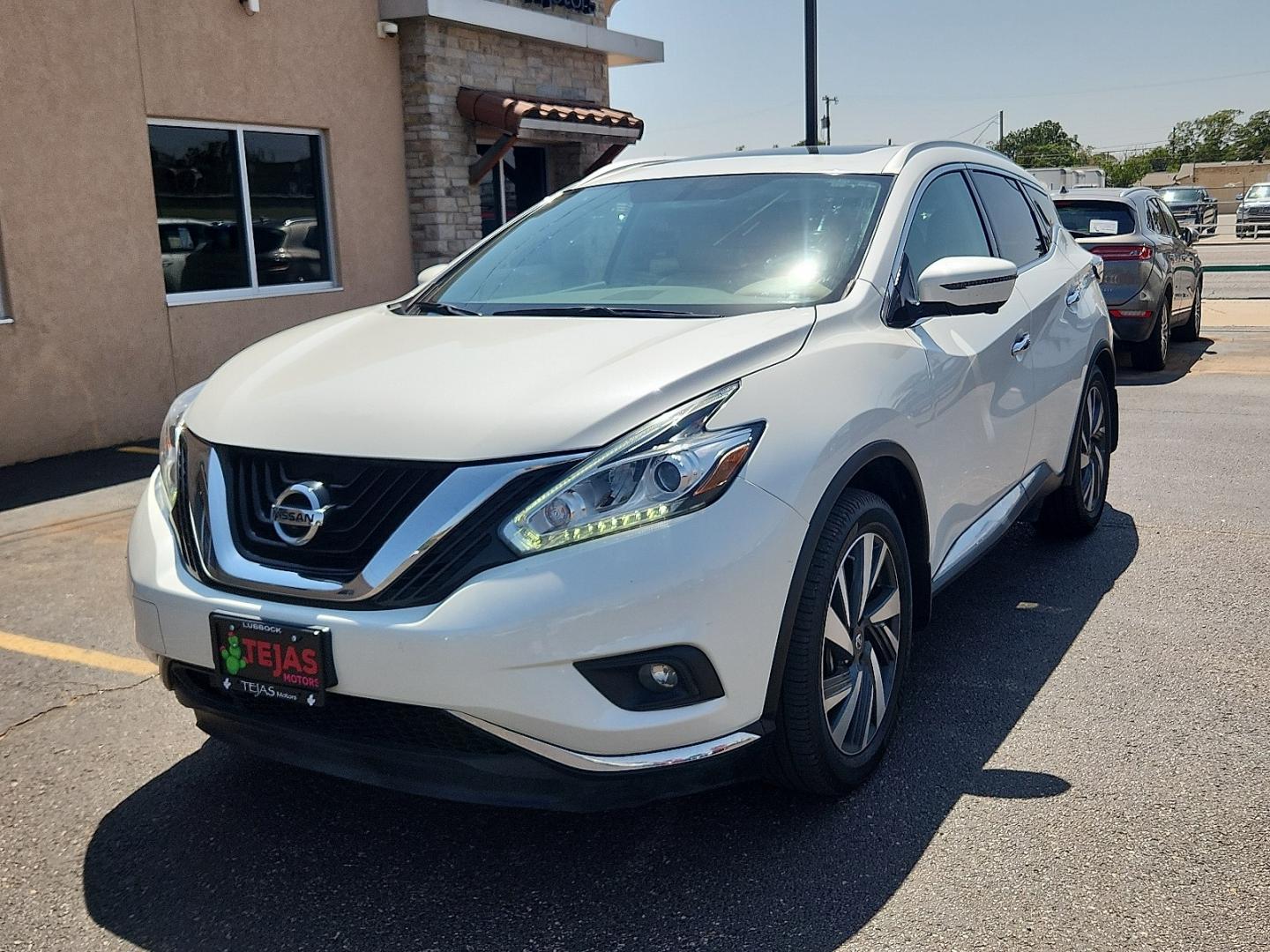 2017 WHITE /Cashmere - P Nissan Murano Platinum (5N1AZ2MG0HN) with an 3.5L V-6 DOHC, variable valve control, regular unleaded, engine with 260HP engine, located at 4110 Avenue Q, Lubbock, 79412, 33.556553, -101.855820 - 07/29/2026 KEY IN ENVELOPE GOD- Photo#1