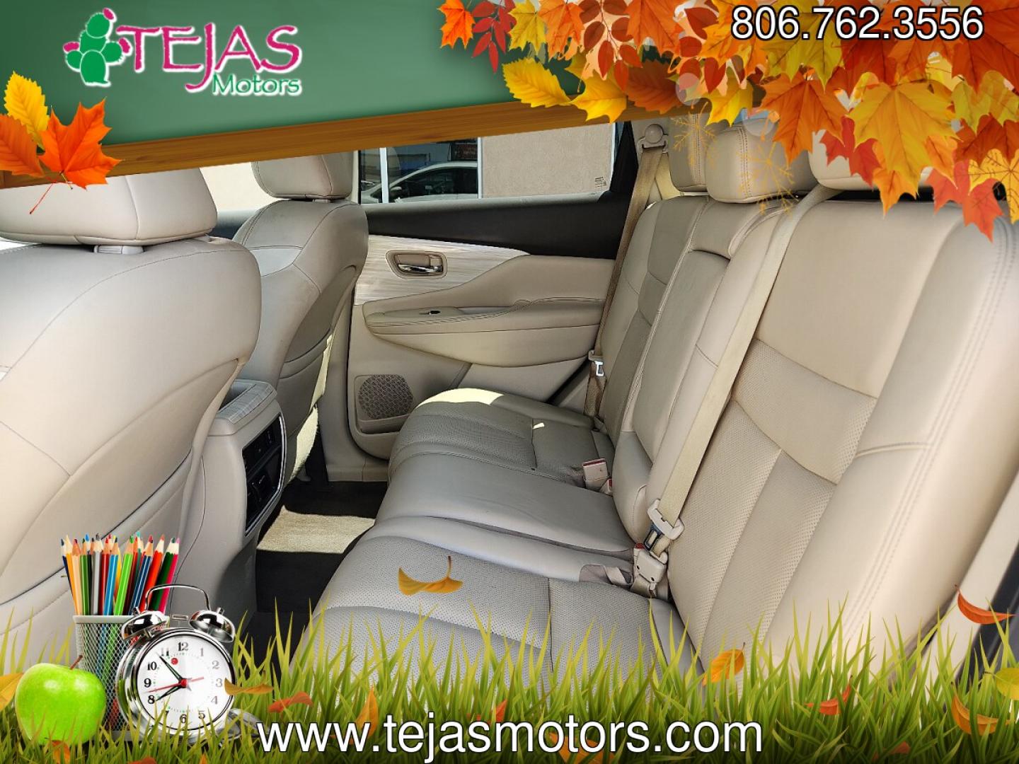 2017 WHITE /Cashmere - P Nissan Murano Platinum (5N1AZ2MG0HN) with an 3.5L V-6 DOHC, variable valve control, regular unleaded, engine with 260HP engine, located at 4110 Avenue Q, Lubbock, 79412, 33.556553, -101.855820 - 07/29/2026 KEY IN ENVELOPE GOD- Photo#5