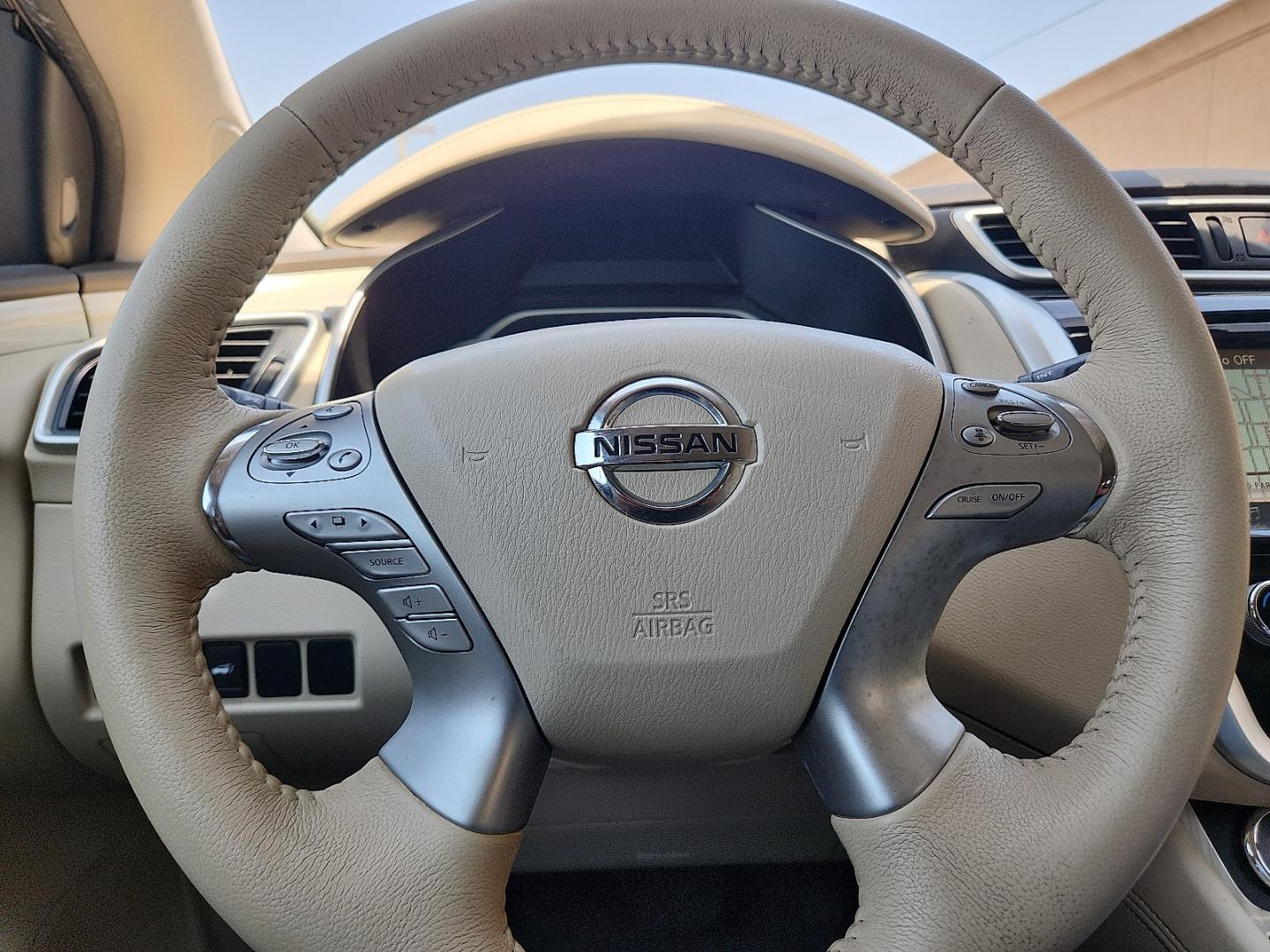 2017 WHITE /Cashmere - P Nissan Murano Platinum (5N1AZ2MG0HN) with an 3.5L V-6 DOHC, variable valve control, regular unleaded, engine with 260HP engine, located at 4110 Avenue Q, Lubbock, 79412, 33.556553, -101.855820 - 07/29/2026 KEY IN ENVELOPE GOD- Photo#10