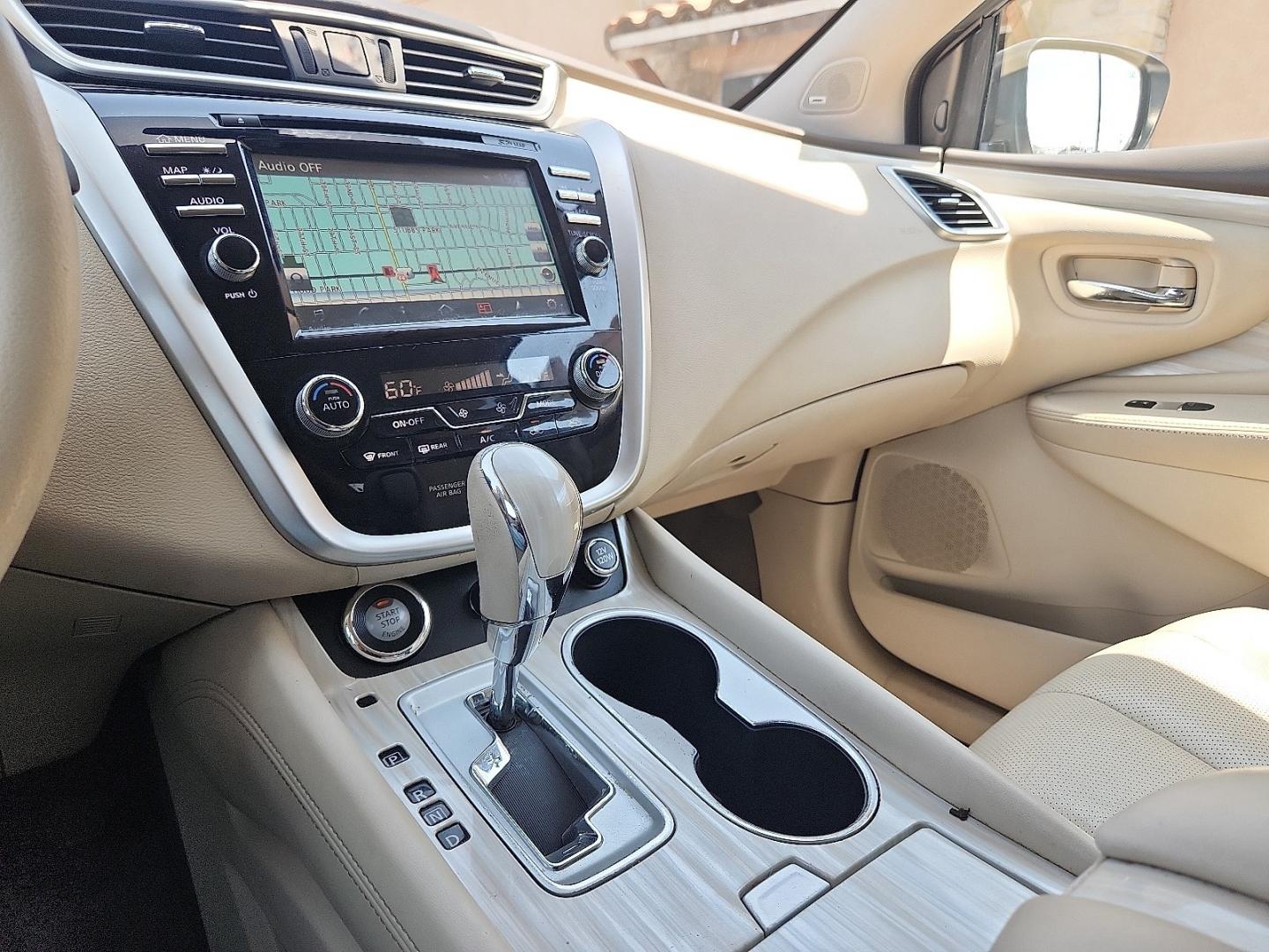 2017 WHITE /Cashmere - P Nissan Murano Platinum (5N1AZ2MG0HN) with an 3.5L V-6 DOHC, variable valve control, regular unleaded, engine with 260HP engine, located at 4110 Avenue Q, Lubbock, 79412, 33.556553, -101.855820 - 07/29/2026 KEY IN ENVELOPE GOD- Photo#11