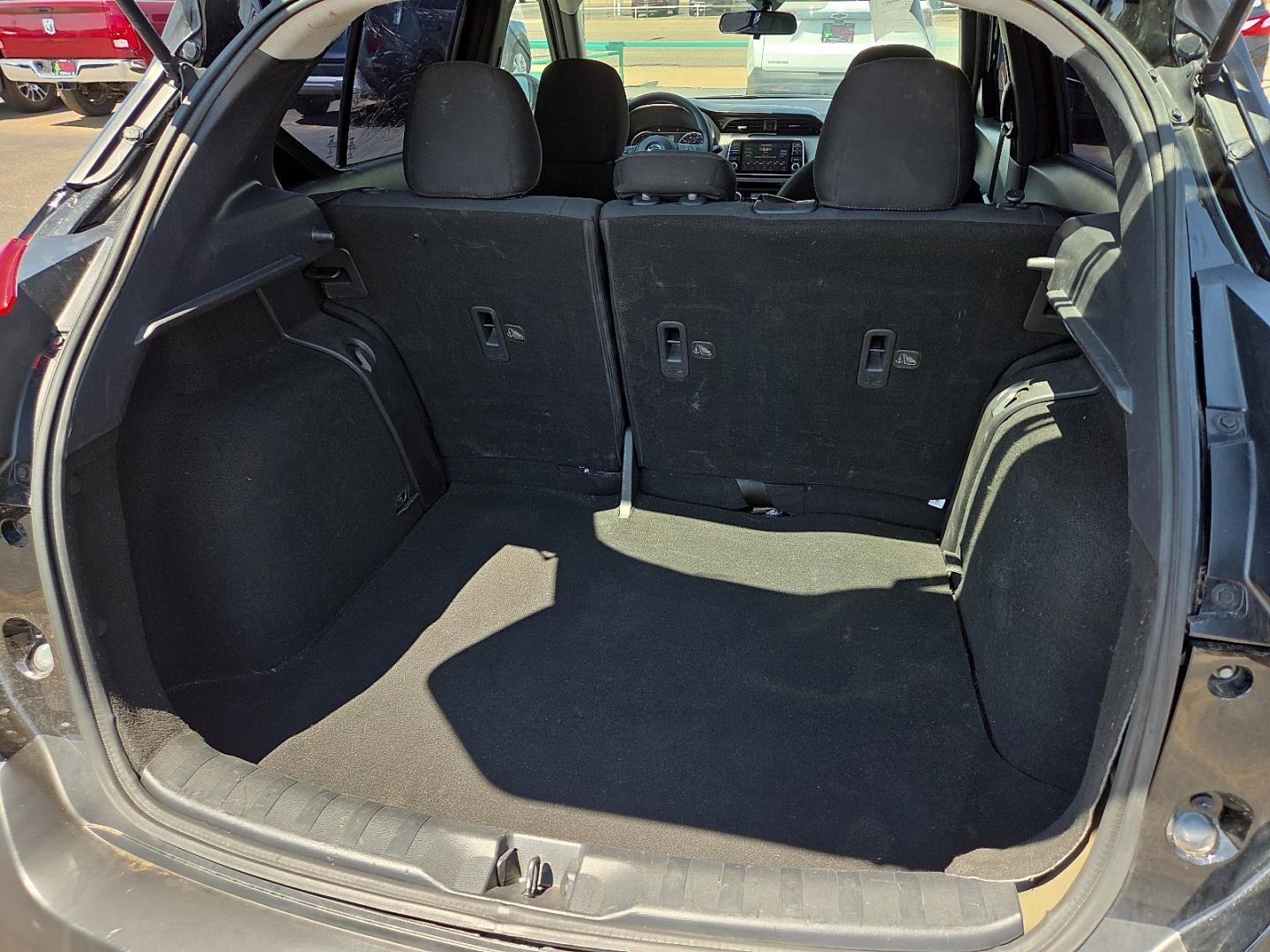 2020 Super Black /Charcoal - G Nissan Kicks SV Xtronic CVT (3N1CP5CV9LL) with an 1.6L I-4 DOHC, CVTCS variable valve control, regular unleaded, engine with 122HP engine, located at 4110 Avenue Q, Lubbock, 79412, 33.556553, -101.855820 - 07/31/2026 KEY IN ENVELOPE GOD- Photo#6