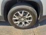 2020 SILVER /Jet Black - H1T GMC Acadia FWD SLE (1GKKNKLA6LZ) with an 2.5L I-4 gasoline direct injection, DOHC, variable valve control, regular unleaded, engine with 193HP engine, located at 4110 Avenue Q, Lubbock, 79412, 33.556553, -101.855820- Photo#4