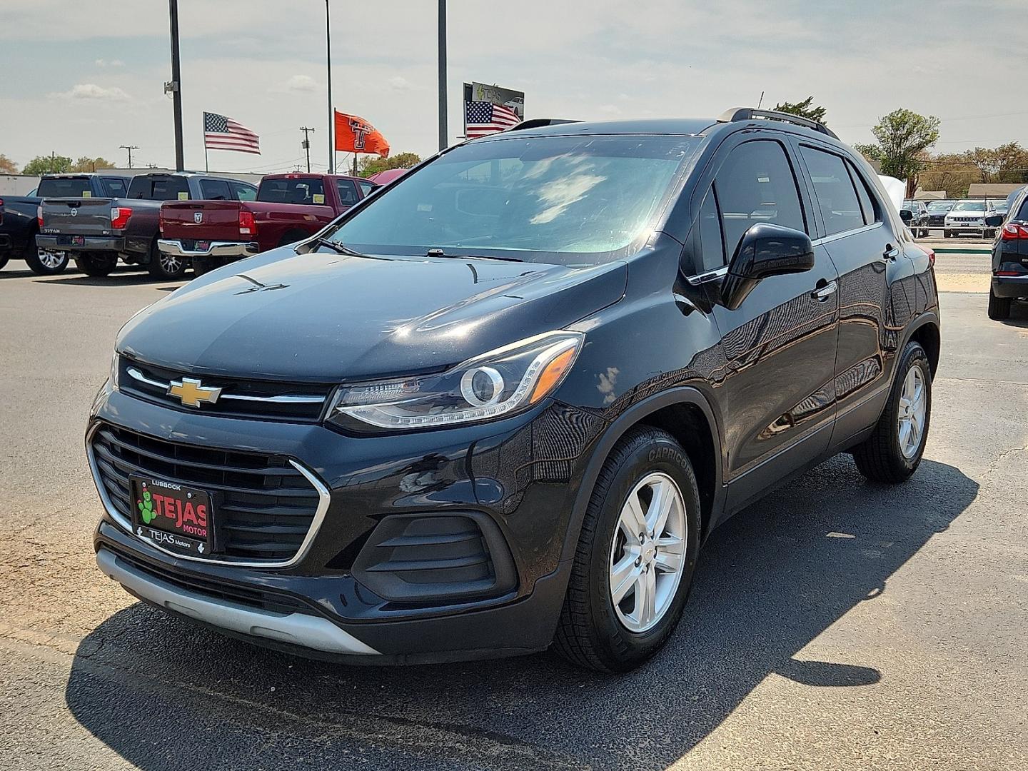 2020 BLACK /Jet Black - AES Chevrolet Trax FWD LT (KL7CJLSB2LB) with an ECOTEC 1.4L I-4 DOHC, variable valve control, intercooled turbo, regular unleaded, engine with 138HP engine, located at 4110 Avenue Q, Lubbock, 79412, 33.556553, -101.855820- Photo#1