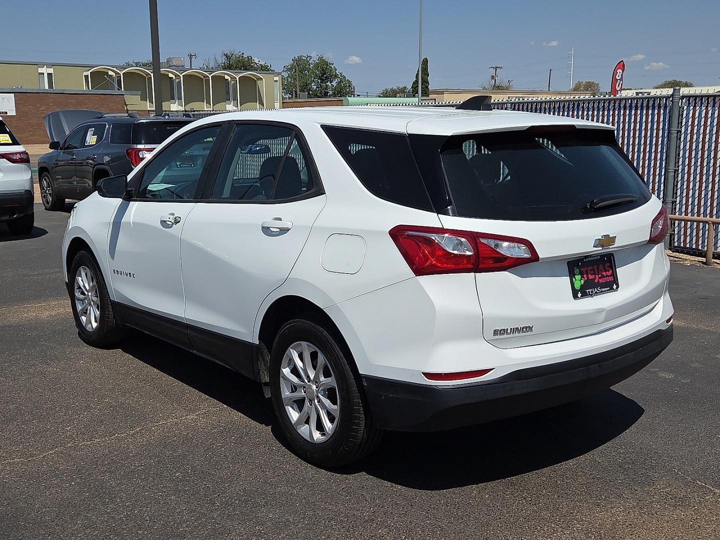 2020 Summit White - GAZ /Medium Ash Gray - H72 Chevrolet Equinox FWD LS (3GNAXHEV1LS) with an 1.5L I-4 gasoline direct injection, DOHC, VVT variable valve control, intercooled turbo, regular unleaded, engine with 170HP engine, located at 4110 Avenue Q, Lubbock, 79412, 33.556553, -101.855820- Photo#3