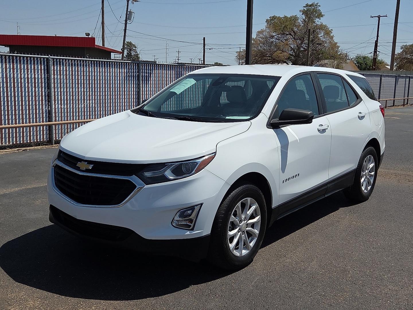 2020 Summit White - GAZ /Medium Ash Gray - H72 Chevrolet Equinox FWD LS (3GNAXHEV1LS) with an 1.5L I-4 gasoline direct injection, DOHC, VVT variable valve control, intercooled turbo, regular unleaded, engine with 170HP engine, located at 4110 Avenue Q, Lubbock, 79412, 33.556553, -101.855820- Photo#4