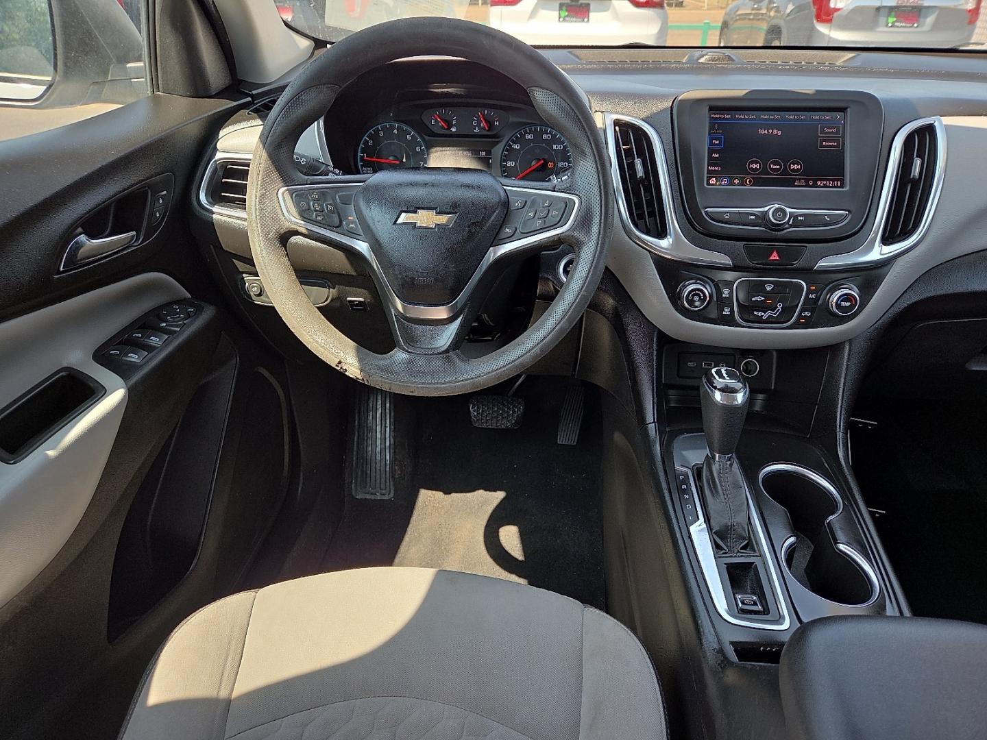 2020 Summit White - GAZ /Medium Ash Gray - H72 Chevrolet Equinox FWD LS (3GNAXHEV1LS) with an 1.5L I-4 gasoline direct injection, DOHC, VVT variable valve control, intercooled turbo, regular unleaded, engine with 170HP engine, located at 4110 Avenue Q, Lubbock, 79412, 33.556553, -101.855820- Photo#7