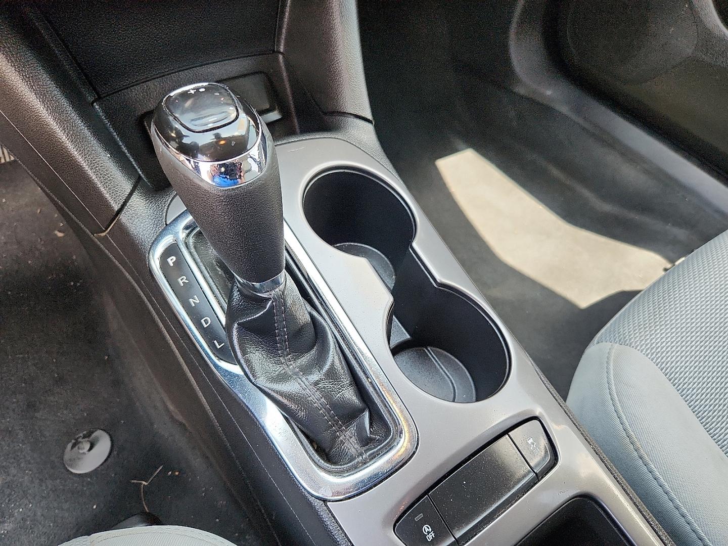 2019 Black /Grey Chevrolet Cruze LS (3G1BC6SM5KS) with an 1.4L I-4 gasoline direct injection, DOHC, VVT variable valve control, intercooled turbo, regular unleaded, engine with 153HP engine, located at 4110 Avenue Q, Lubbock, 79412, 33.556553, -101.855820 - 08/08/2026 KEY IN ENVELOPE GOD- Photo#9