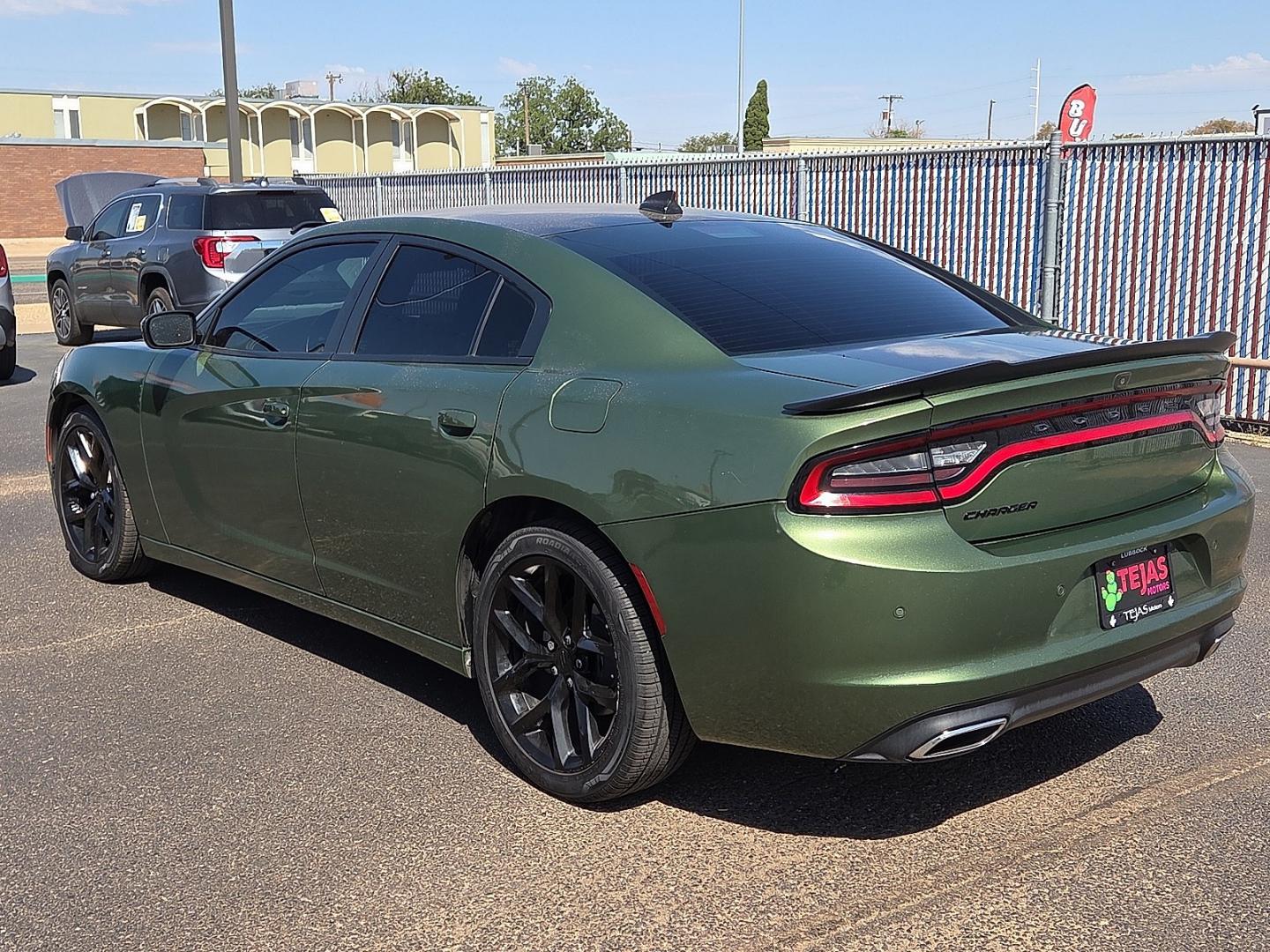 2022 F8 Green - PFQ /Black - X9 Dodge Charger SXT RWD (2C3CDXBG9NH) with an Pentastar 3.6L V-6 DOHC, variable valve control, regular gasoline, engine with 292HP engine, located at 4110 Avenue Q, Lubbock, 79412, 33.556553, -101.855820 - 08/22/2026 KEY IN ENVELOPE GOD- Photo#3