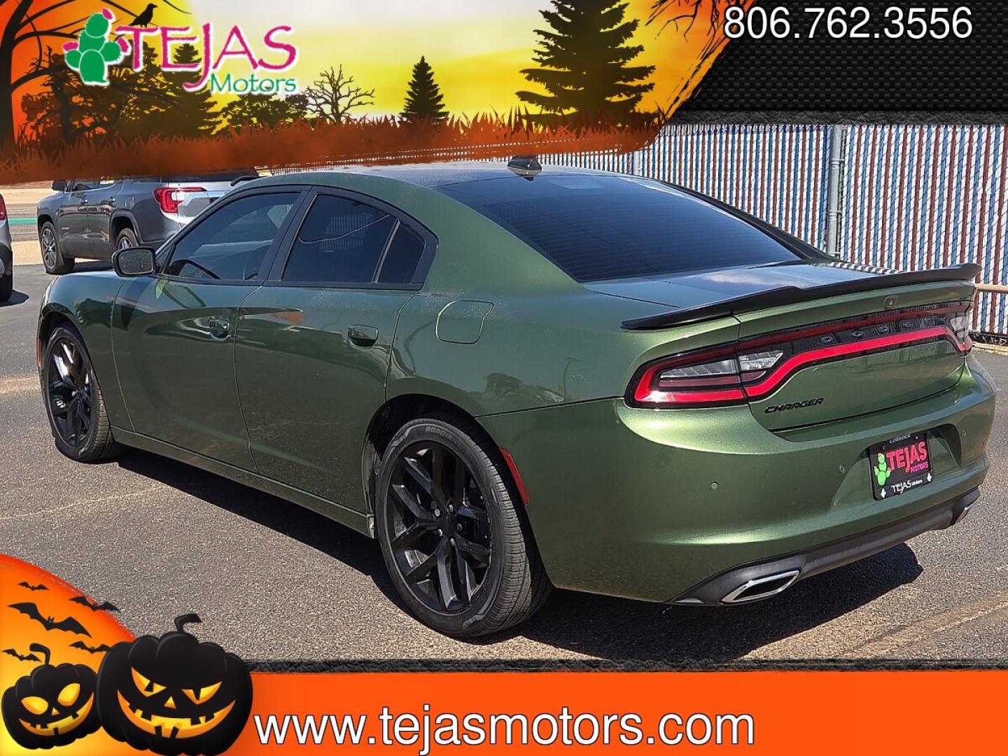 2022 F8 Green - PFQ /Black - X9 Dodge Charger SXT RWD (2C3CDXBG9NH) with an Pentastar 3.6L V-6 DOHC, variable valve control, regular gasoline, engine with 292HP engine, located at 4110 Avenue Q, Lubbock, 79412, 33.556553, -101.855820 - 08/22/2026 KEY IN ENVELOPE GOD- Photo#3