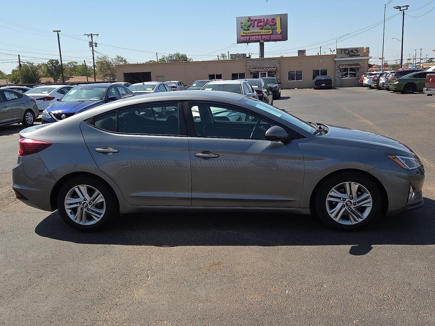 2019 Machine Gray - 2C /Black - C1 Hyundai Elantra SEL (5NPD84LF8KH) with an Nu 2L I-4 DOHC, D-CVVT variable valve control, regular unleaded, engine with 147HP engine, located at 4110 Avenue Q, Lubbock, 79412, 33.556553, -101.855820 - 08/22/2026 KEY IN ENVELOPE GOD- Photo#1