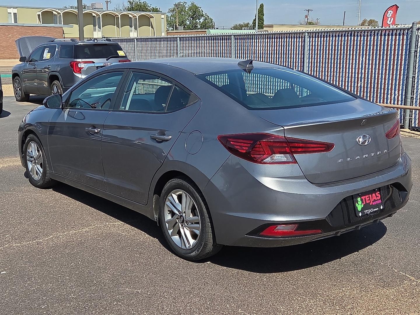 2019 Machine Gray - 2C /Black - C1 Hyundai Elantra SEL (5NPD84LF8KH) with an Nu 2L I-4 DOHC, D-CVVT variable valve control, regular unleaded, engine with 147HP engine, located at 4110 Avenue Q, Lubbock, 79412, 33.556553, -101.855820 - 08/22/2026 KEY IN ENVELOPE GOD- Photo#3