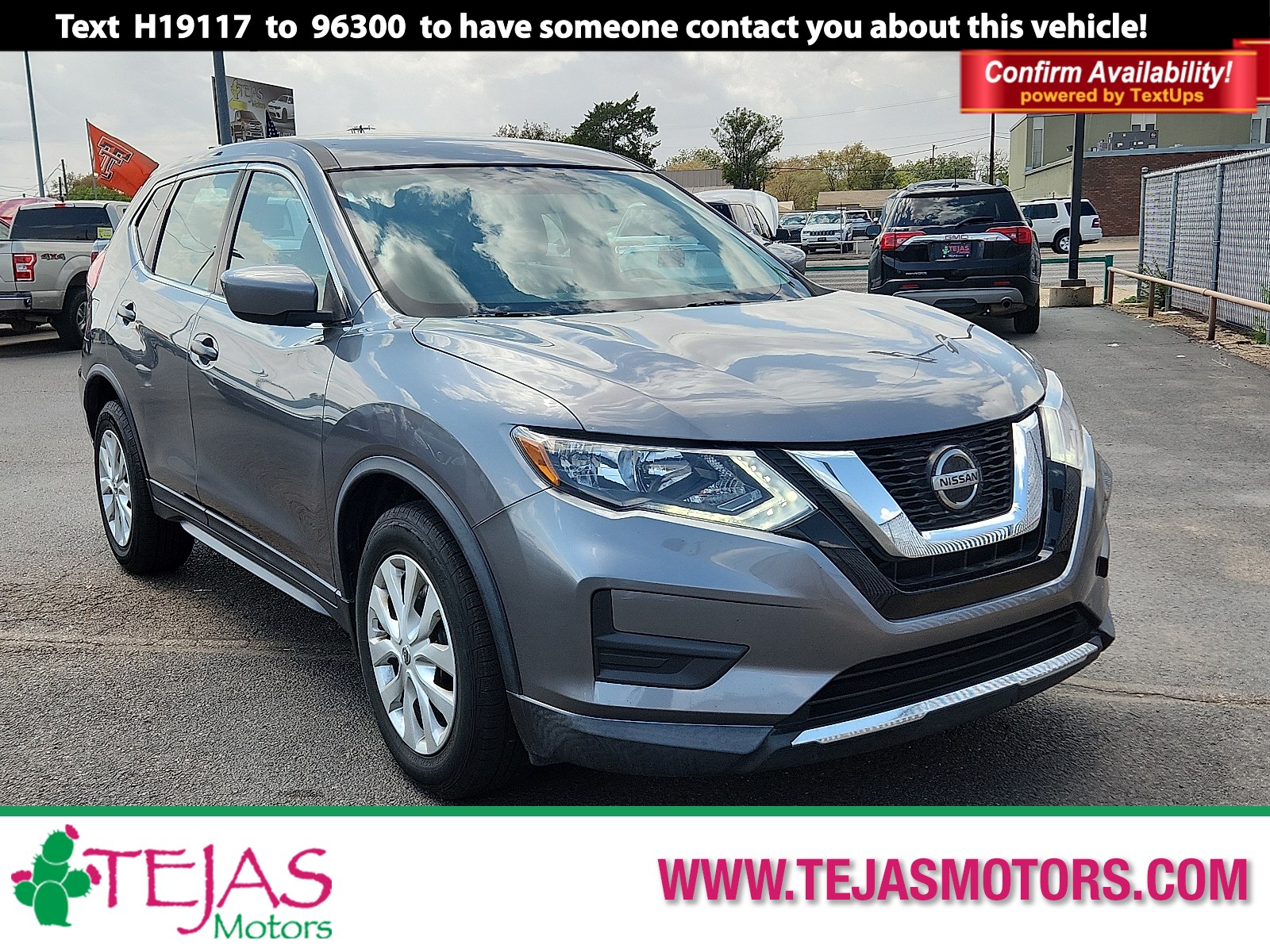 photo of 2018 Nissan Rogue S