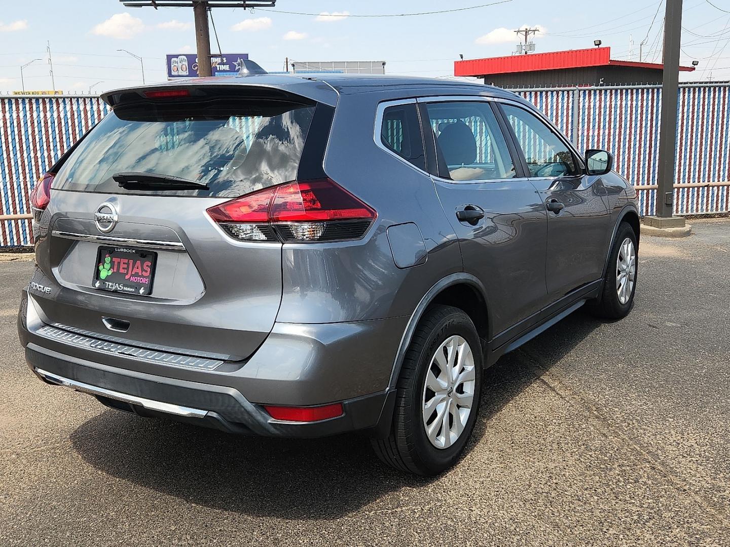 2018 GRAY /Charcoal - G Nissan Rogue S (KNMAT2MT3JP) with an 2.5L I-4 DOHC, variable valve control, regular gasoline, engine with 170HP engine, located at 4110 Avenue Q, Lubbock, 79412, 33.556553, -101.855820 - 08/28/2026 KEY IN ENVELOPE GOD- Photo#3