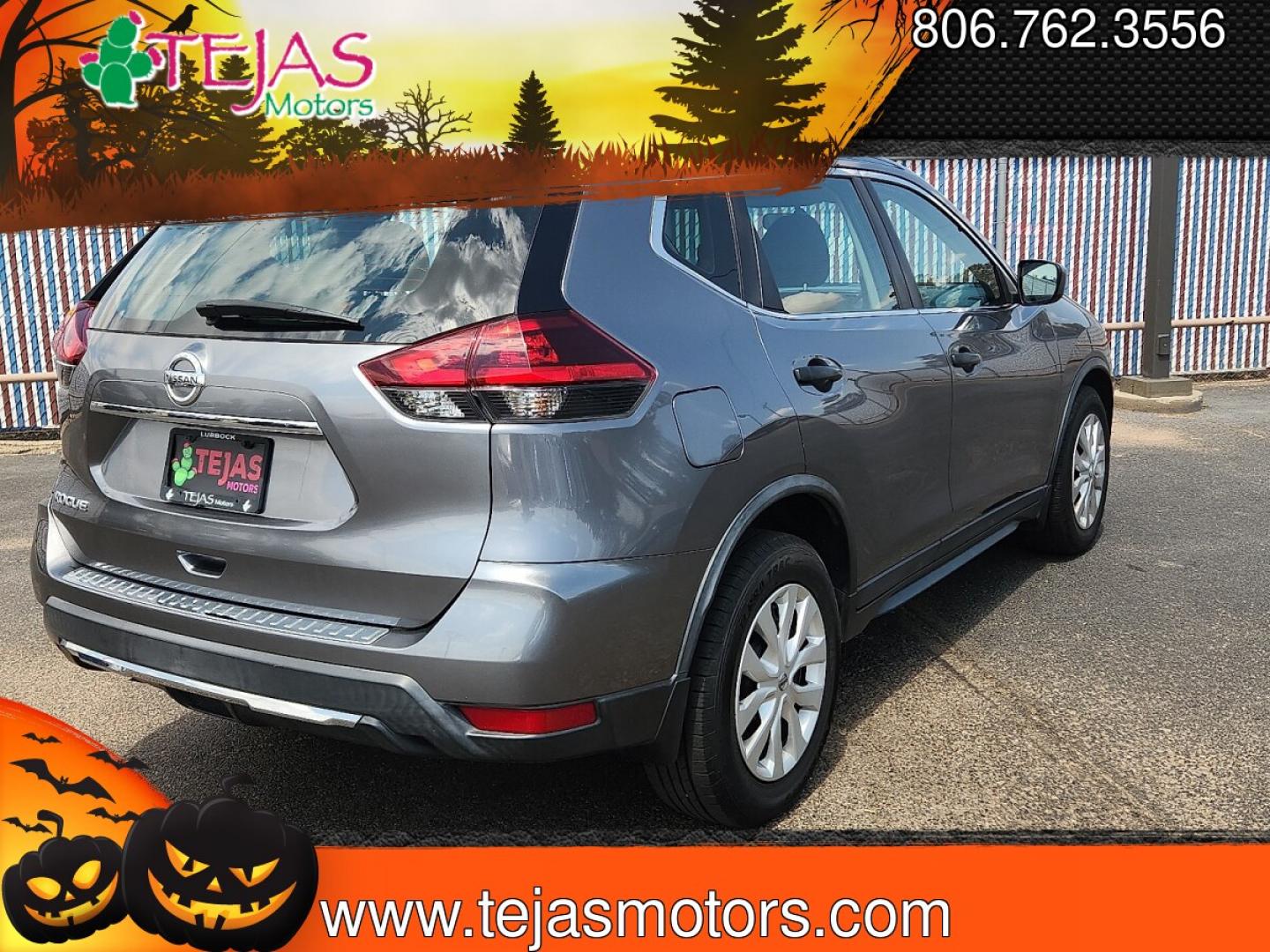 2018 GRAY /Charcoal - G Nissan Rogue S (KNMAT2MT3JP) with an 2.5L I-4 DOHC, variable valve control, regular gasoline, engine with 170HP engine, located at 4110 Avenue Q, Lubbock, 79412, 33.556553, -101.855820 - 08/28/2026 KEY IN ENVELOPE GOD- Photo#3