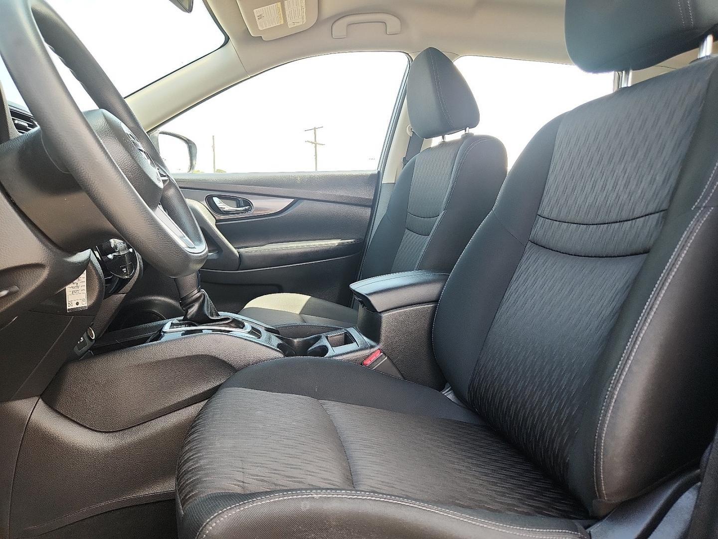 2018 GRAY /Charcoal - G Nissan Rogue S (KNMAT2MT3JP) with an 2.5L I-4 DOHC, variable valve control, regular gasoline, engine with 170HP engine, located at 4110 Avenue Q, Lubbock, 79412, 33.556553, -101.855820 - 08/28/2026 KEY IN ENVELOPE GOD- Photo#8