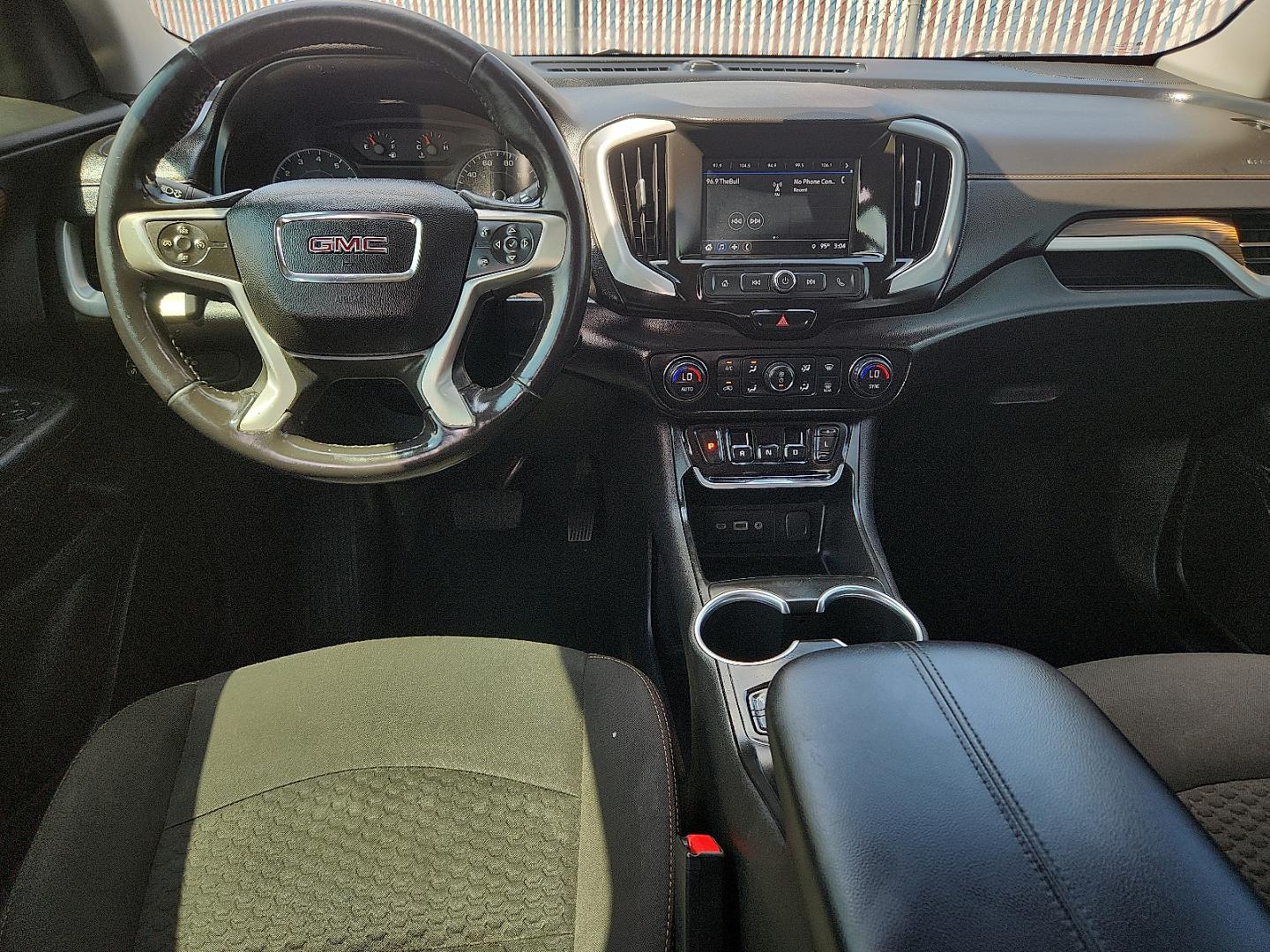 2018 GRAY GMC Terrain SLE (3GKALMEV7JL) with an 1.5L I-4 direct injection, DOHC, variable valve control, intercooled turbo, regular gasoline, engine with 170HP engine, located at 4110 Avenue Q, Lubbock, 79412, 33.556553, -101.855820 - 08/28/2026 KEY IN ENVELOPE GOD- Photo#6
