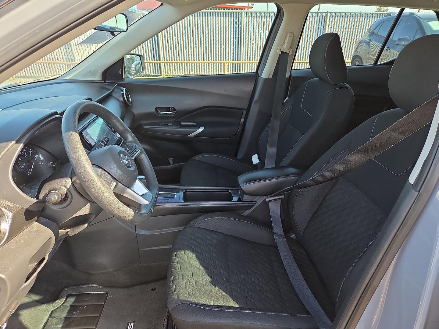 2021 Boulder Gray Pearl - KBY /Charcoal - G Nissan Kicks SV Xtronic CVT (3N1CP5CV7ML) with an 1.6L I-4 DOHC, CVTCS variable valve control, regular gasoline, engine with 122HP engine, located at 4110 Avenue Q, Lubbock, 79412, 33.556553, -101.855820- Photo#10