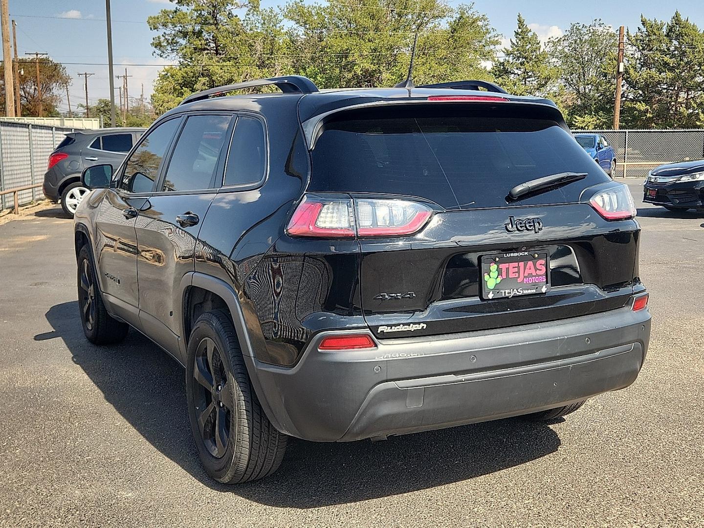 2019 BLACK /Black - X9 Jeep Cherokee Altitude 4x4 (1C4PJMLB6KD) with an MultiAir2 Tigershark 2.4L I-4 variable valve control, regular gasoline, engine with 180HP engine, located at 4110 Avenue Q, Lubbock, 79412, 33.556553, -101.855820 - 08/29/2026 key in envelope god- Photo#2