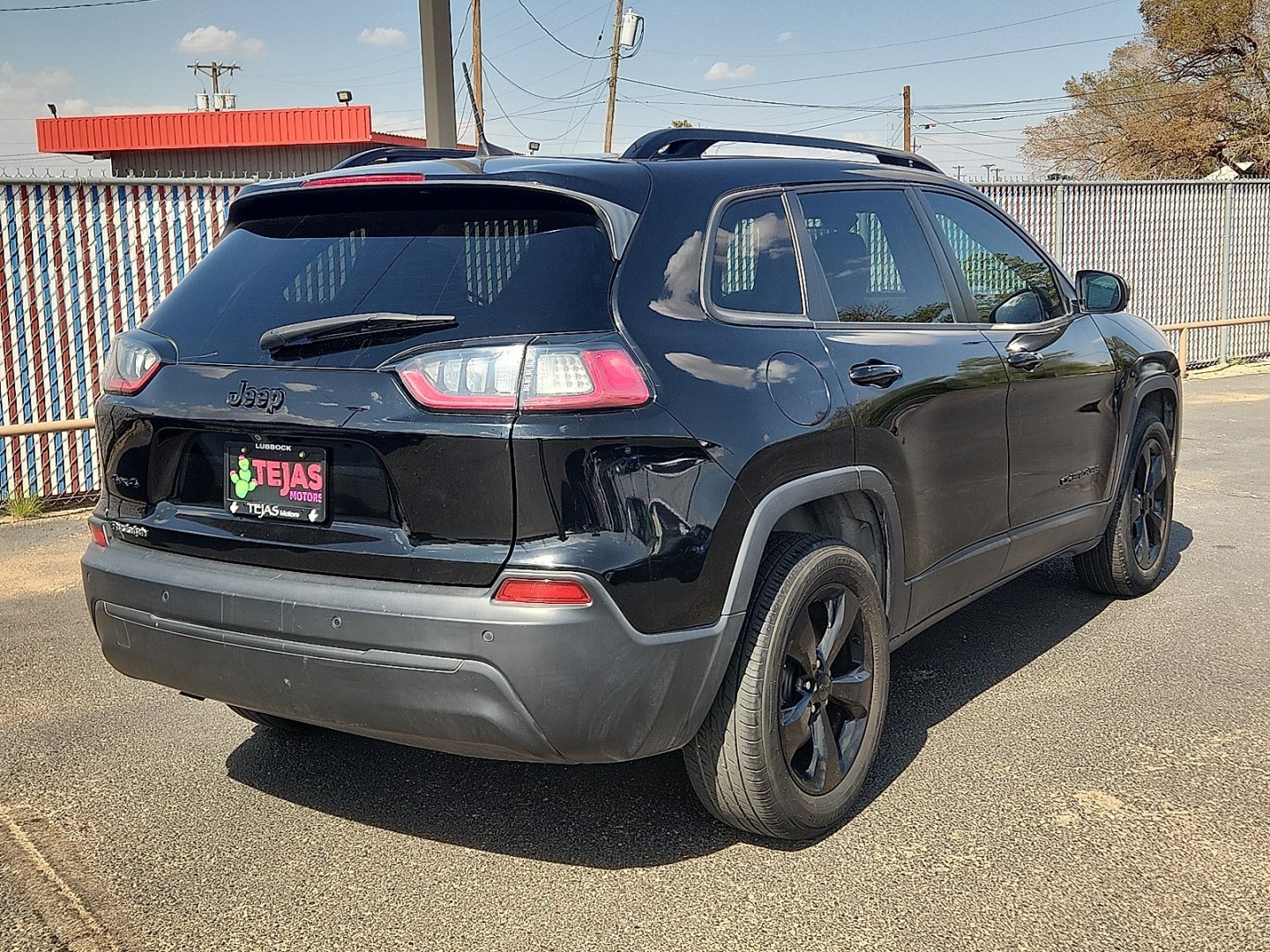 2019 BLACK /Black - X9 Jeep Cherokee Altitude 4x4 (1C4PJMLB6KD) with an MultiAir2 Tigershark 2.4L I-4 variable valve control, regular gasoline, engine with 180HP engine, located at 4110 Avenue Q, Lubbock, 79412, 33.556553, -101.855820 - 08/29/2026 key in envelope god- Photo#3