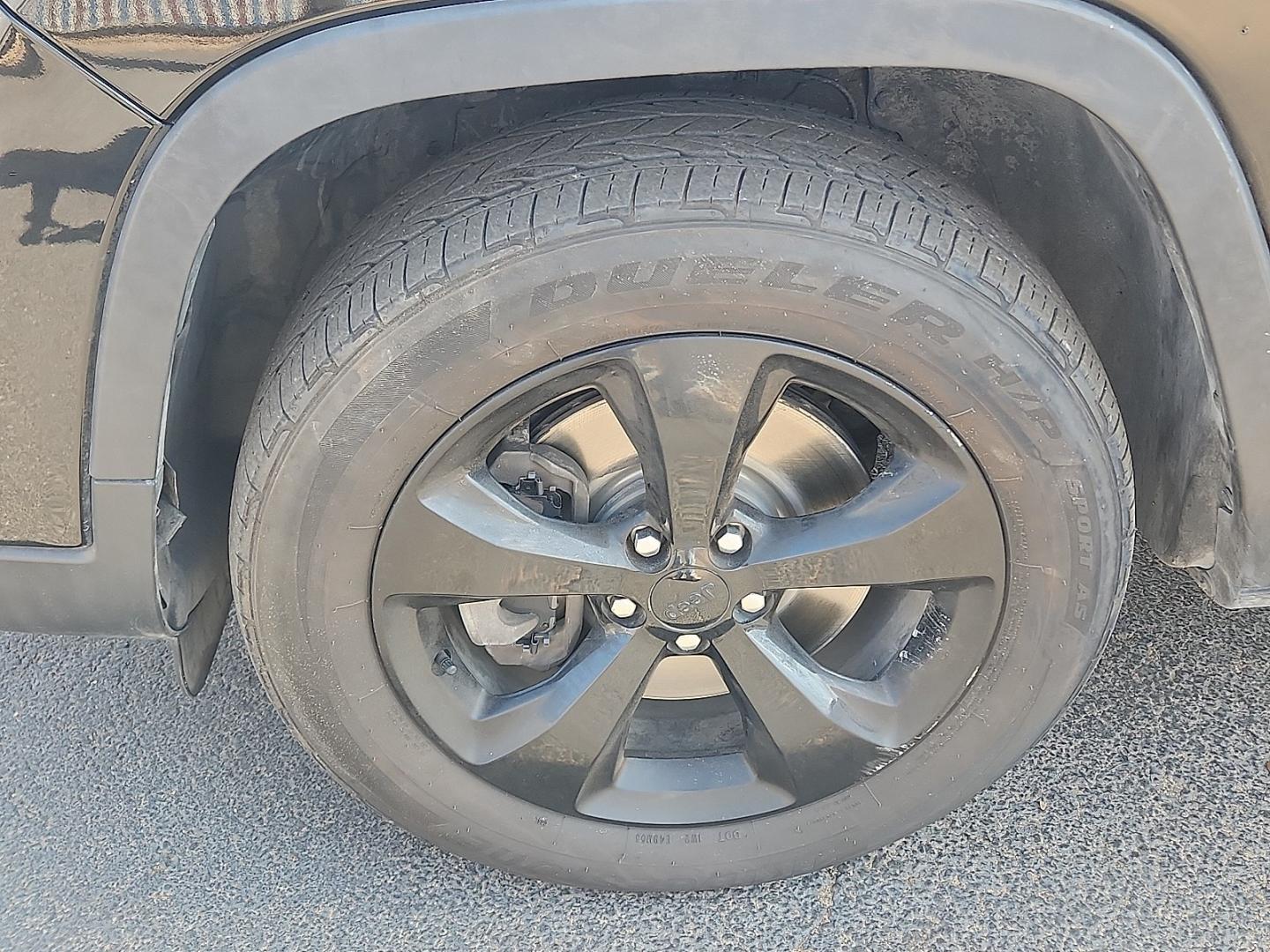 2019 BLACK /Black - X9 Jeep Cherokee Altitude 4x4 (1C4PJMLB6KD) with an MultiAir2 Tigershark 2.4L I-4 variable valve control, regular gasoline, engine with 180HP engine, located at 4110 Avenue Q, Lubbock, 79412, 33.556553, -101.855820 - 08/29/2026 key in envelope god- Photo#4