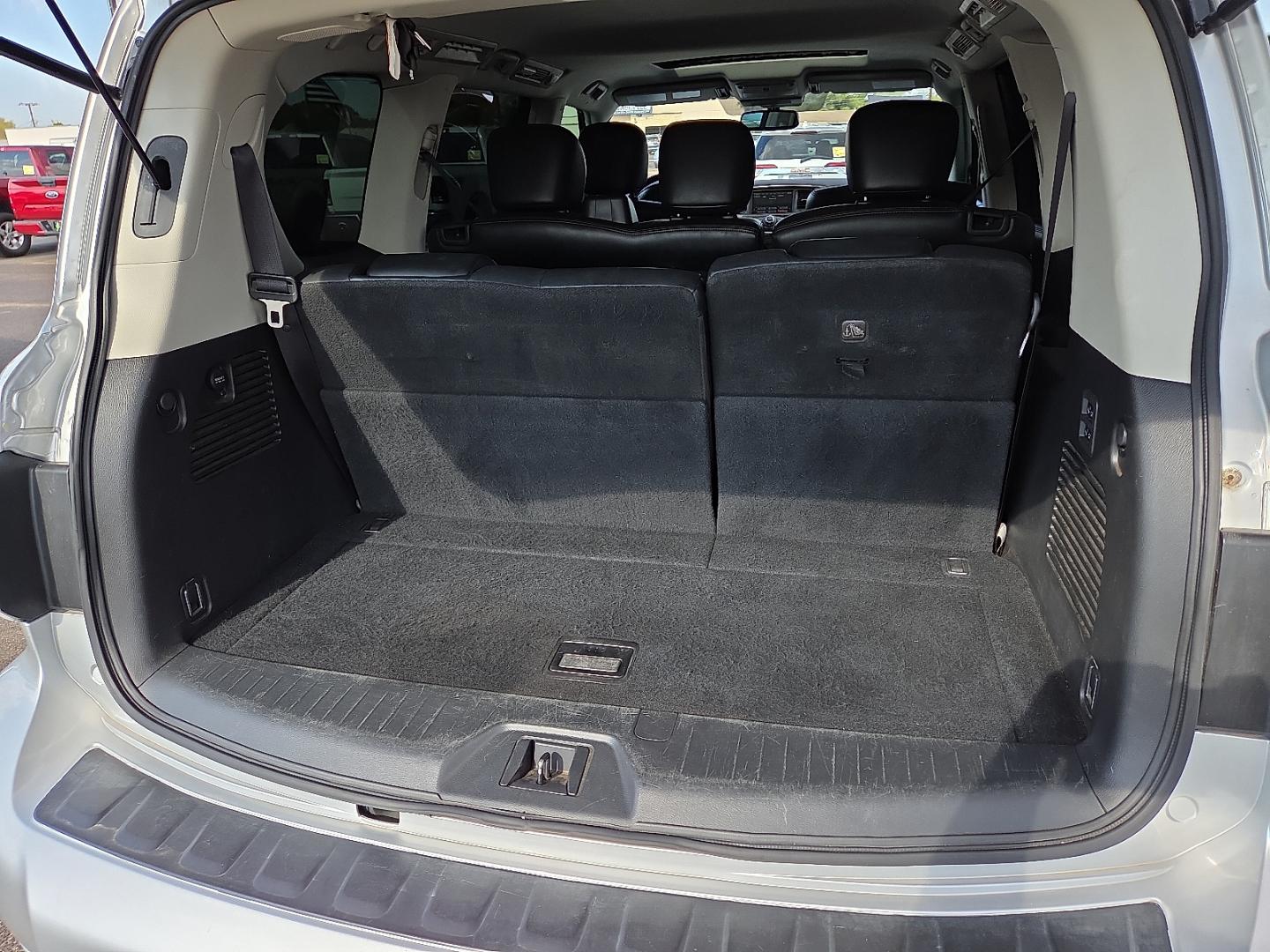 2019 Brilliant Silver Metallic - K23 /Charcoal - G Nissan Armada SL (JN8AY2ND1K9) with an Endurance 5.6L V-8 direct injection, DOHC, variable valve control, regular gasoline, engine with 390HP engine, located at 4110 Avenue Q, Lubbock, 79412, 33.556553, -101.855820 - 09/04/2026 KEY IN ENVELOPE GOD- Photo#5