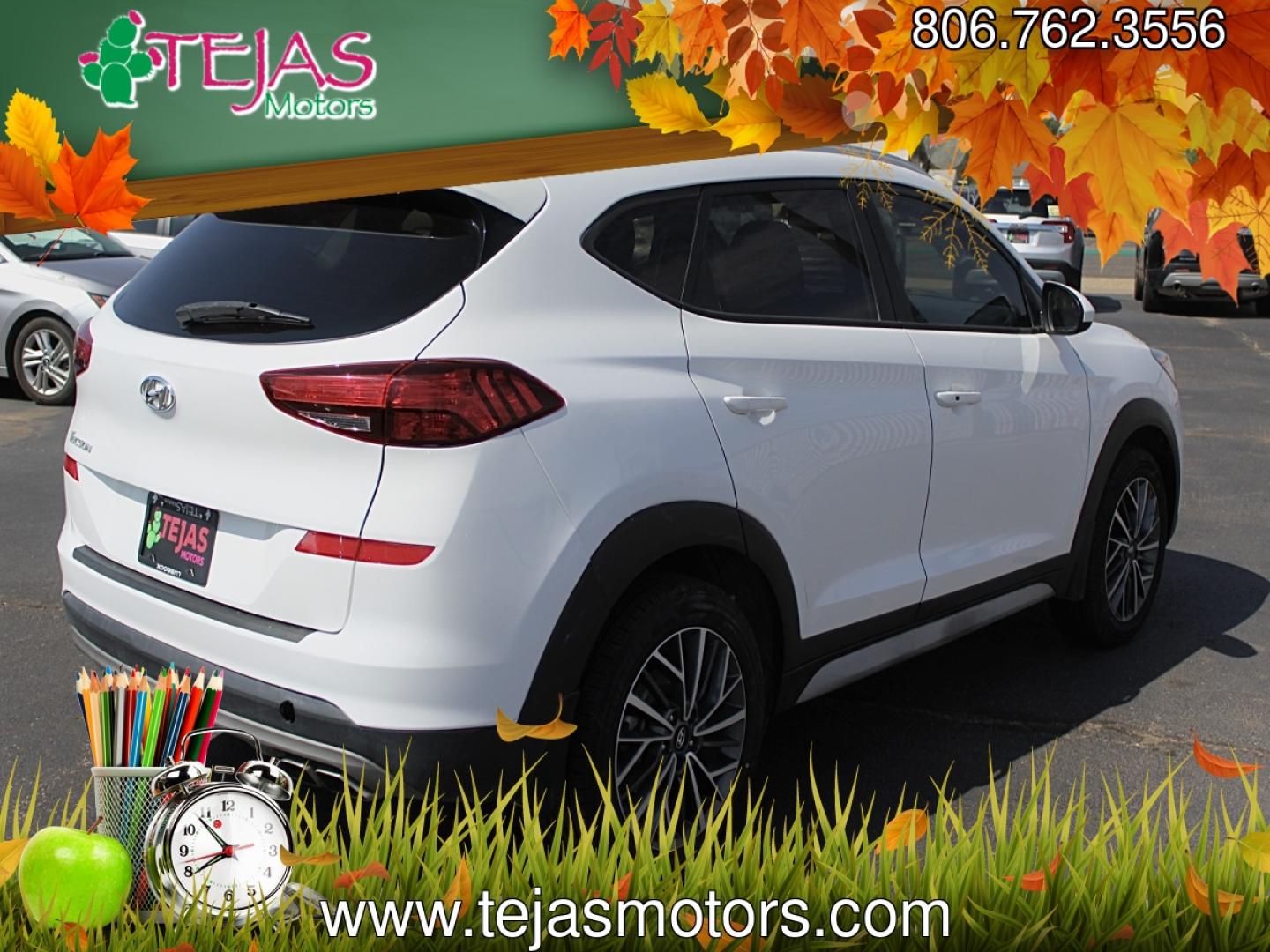 2021 WHITE Hyundai Tucson SEL (KM8J33ALXMU) with an Theta 2.4L I-4 direct injection, DOHC, CVVT variable valve control, regular gasoline, engine with 181HP engine, located at 4110 Avenue Q, Lubbock, 79412, 33.556553, -101.855820- Photo#2