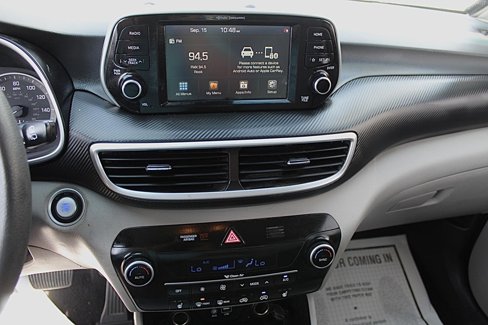 2021 WHITE Hyundai Tucson SEL (KM8J33ALXMU) with an Theta 2.4L I-4 direct injection, DOHC, CVVT variable valve control, regular gasoline, engine with 181HP engine, located at 4110 Avenue Q, Lubbock, 79412, 33.556553, -101.855820- Photo#10